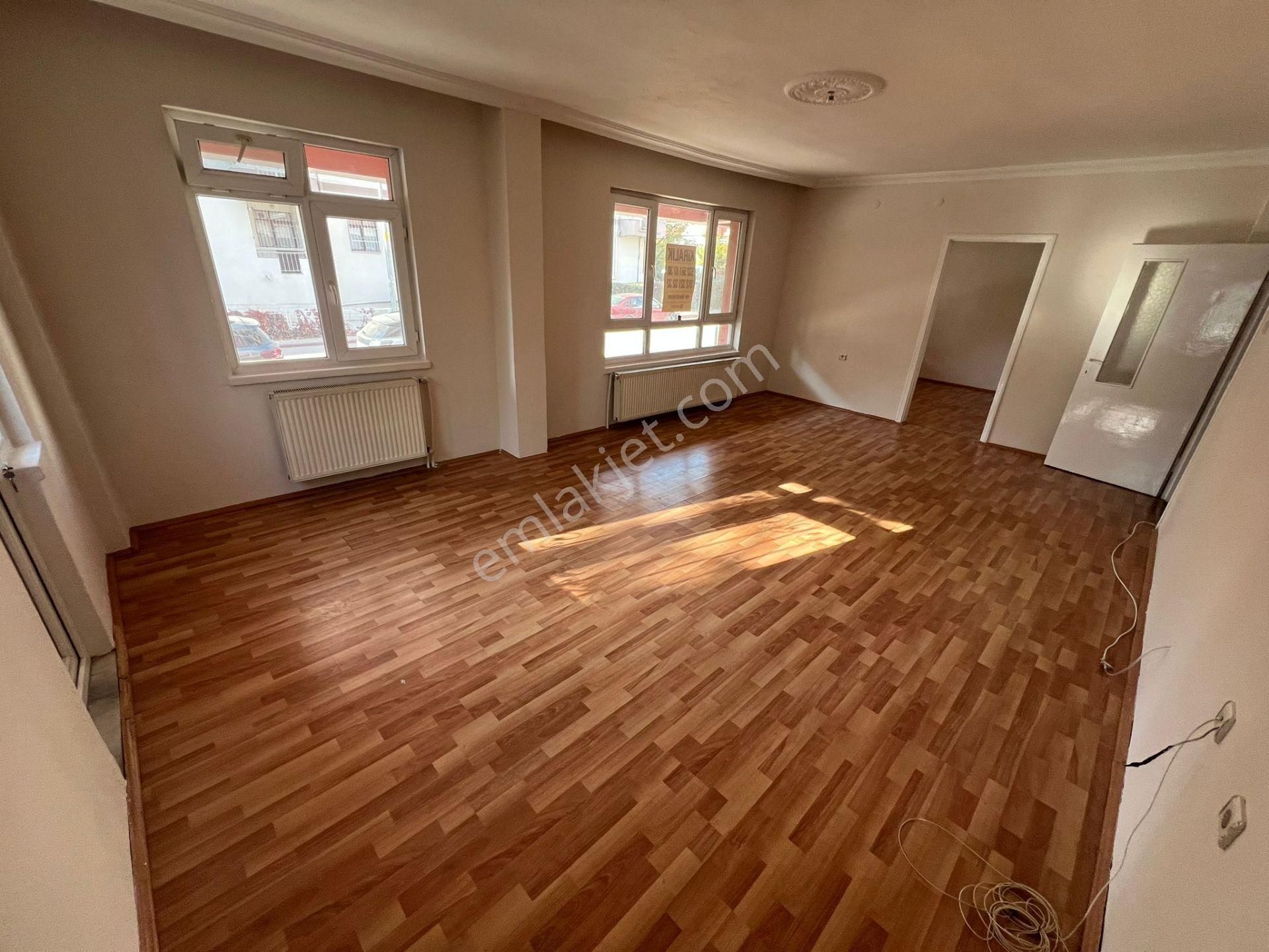 Demetevler Cemre Park Arkası 3+1 Geniş Kullanışlı Kiralık - Görsel 9