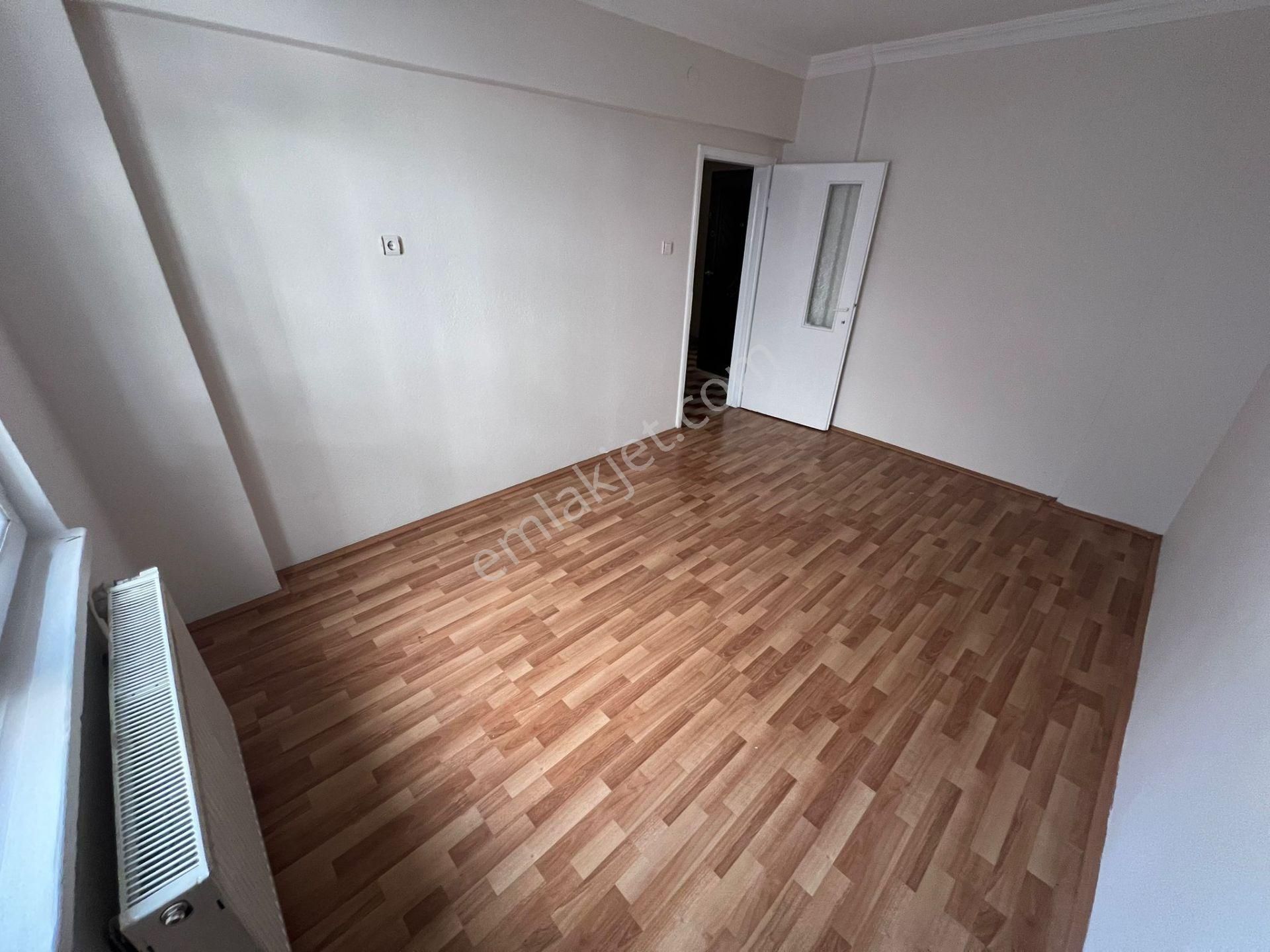 Demetevler Cemre Park Arkası 3+1 Geniş Kullanışlı Kiralık - Görsel 15