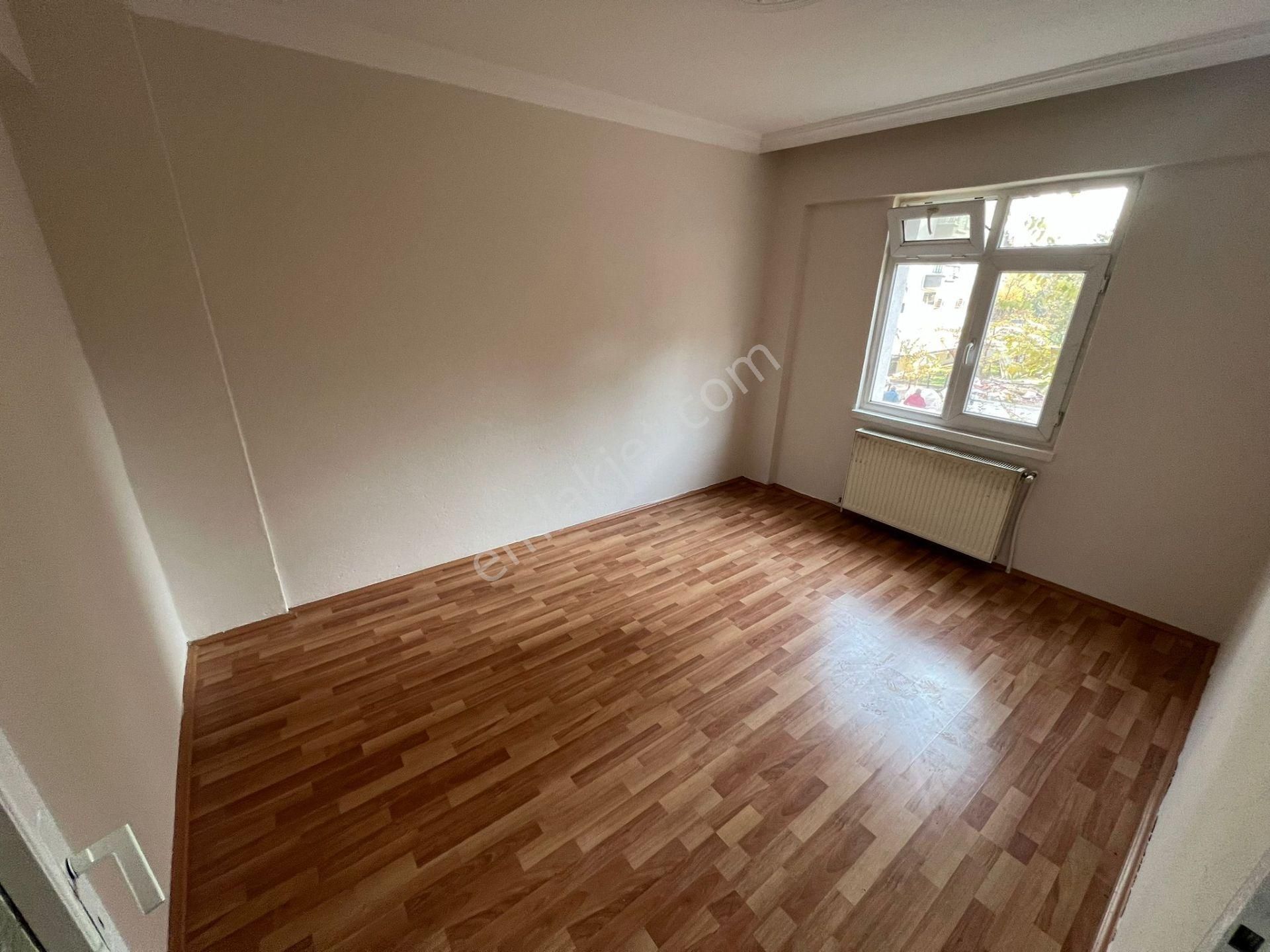 Demetevler Cemre Park Arkası 3+1 Geniş Kullanışlı Kiralık - Görsel 10