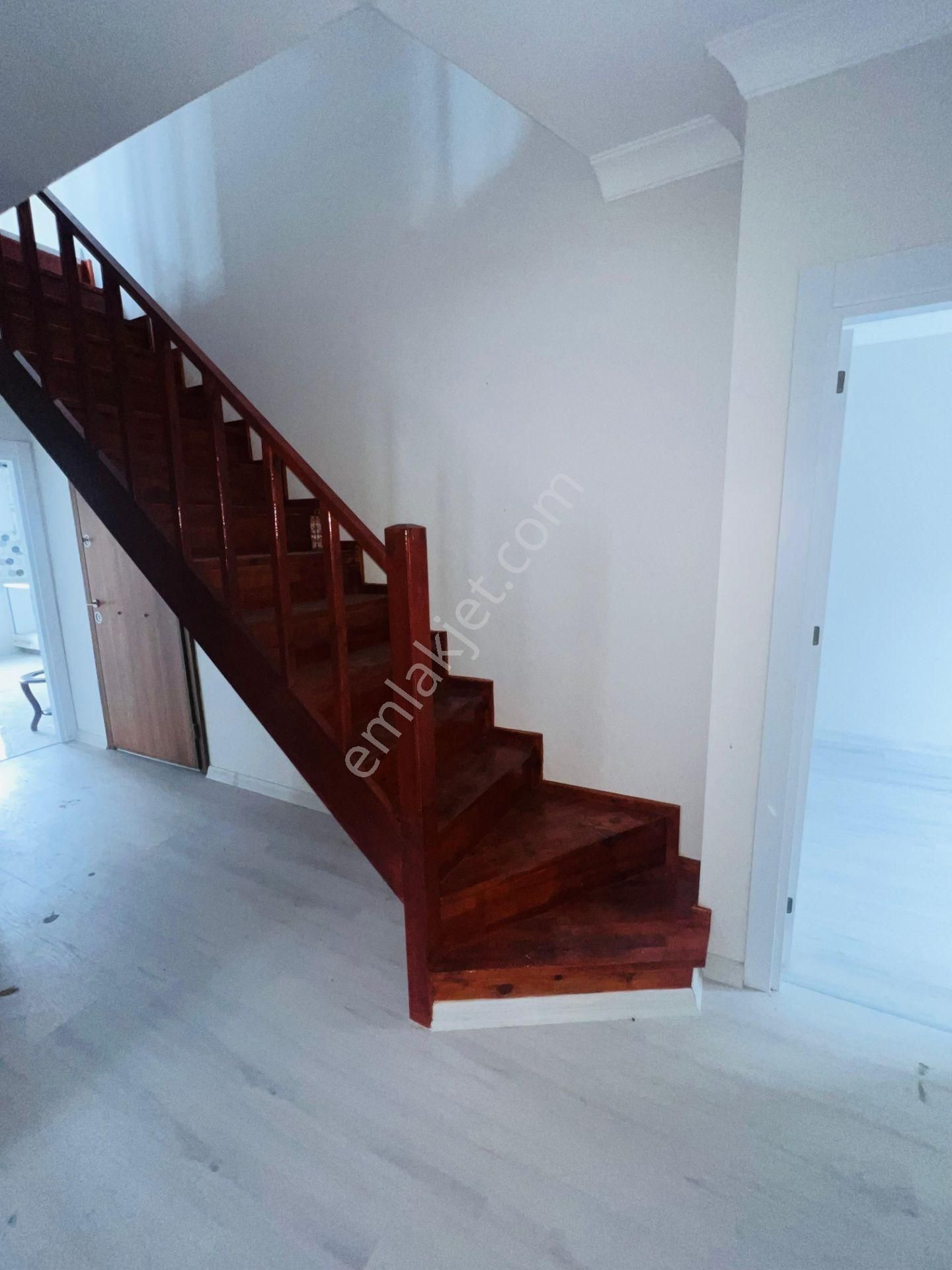 İstanbul Sancaktepe Yunusemre Mah Satılık 4+2 Üst Dubleks 190 M2 - Görsel 22