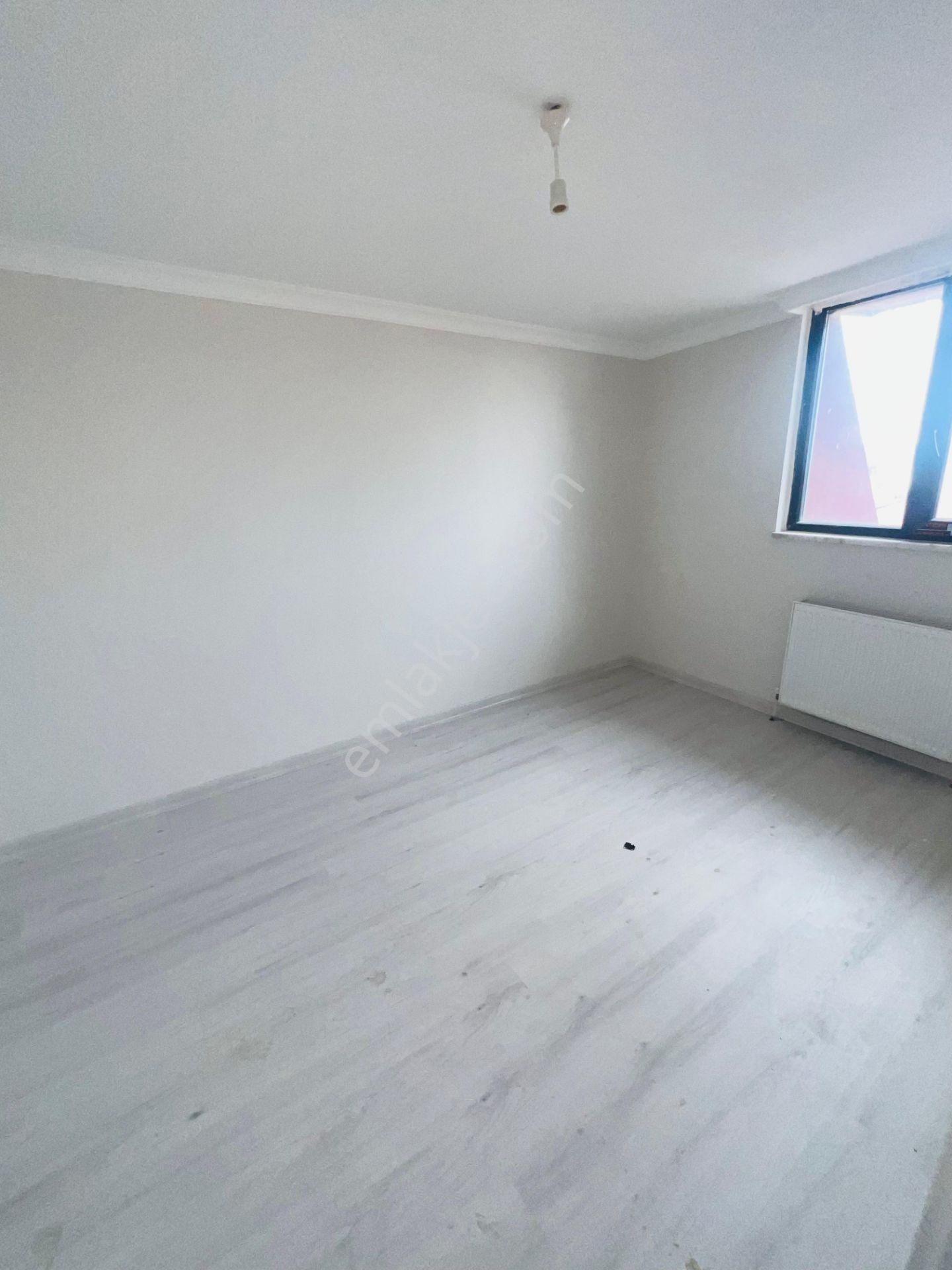 İstanbul Sancaktepe Yunusemre Mah Satılık 4+2 Üst Dubleks 190 M2 - Görsel 16