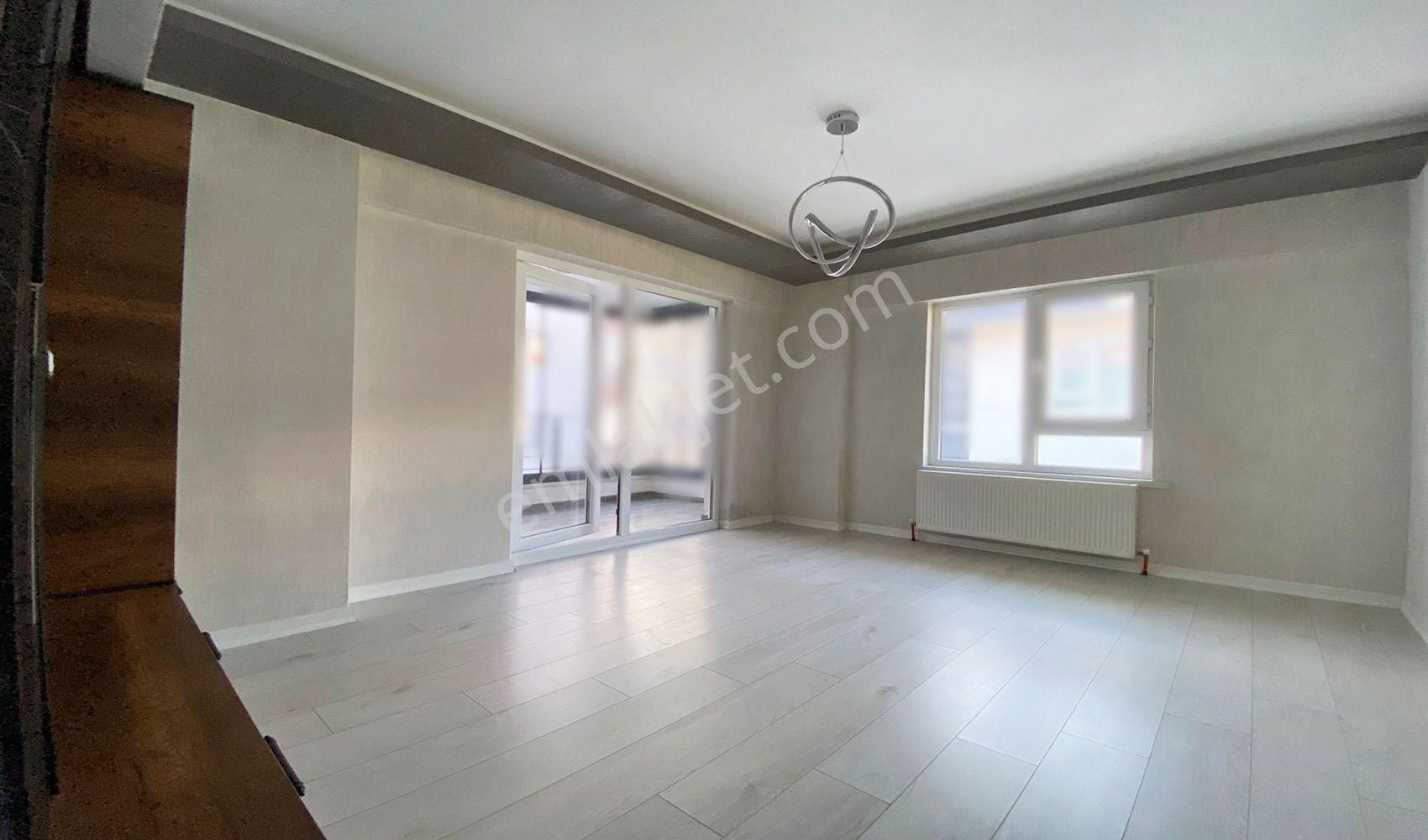 Vadi'den Bağlum Bulvar'da Geniş-full Lüks Yapılı-e.banyolu-4+1!! - Görsel 9