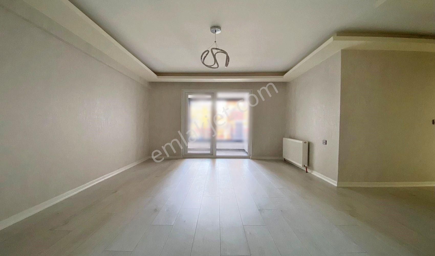 Vadi'den Bağlum Bulvar'da Geniş-full Lüks Yapılı-e.banyolu-4+1!! - Görsel 20