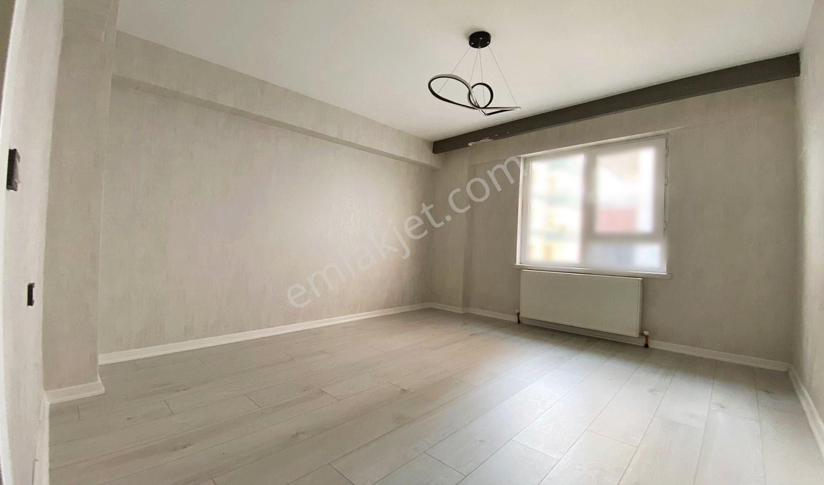 Vadi'den Bağlum Bulvar'da Geniş-full Lüks Yapılı-e.banyolu-4+1!! - Görsel 16