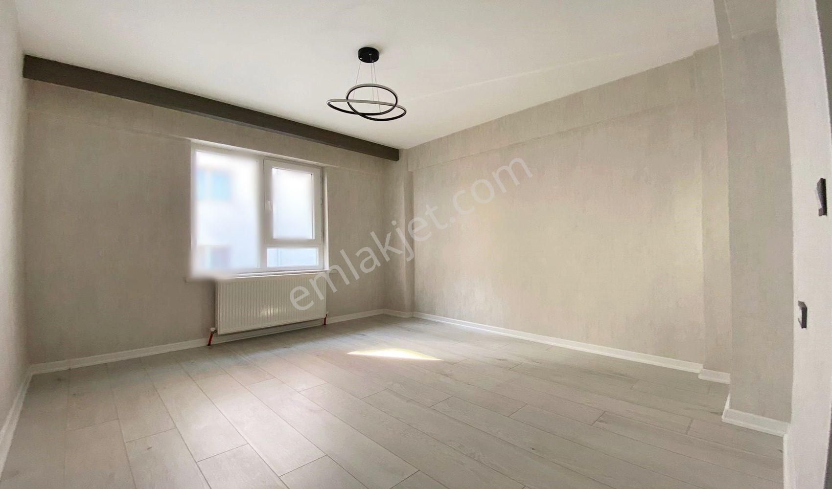 Vadi'den Bağlum Bulvar'da Geniş-full Lüks Yapılı-e.banyolu-4+1!! - Görsel 13