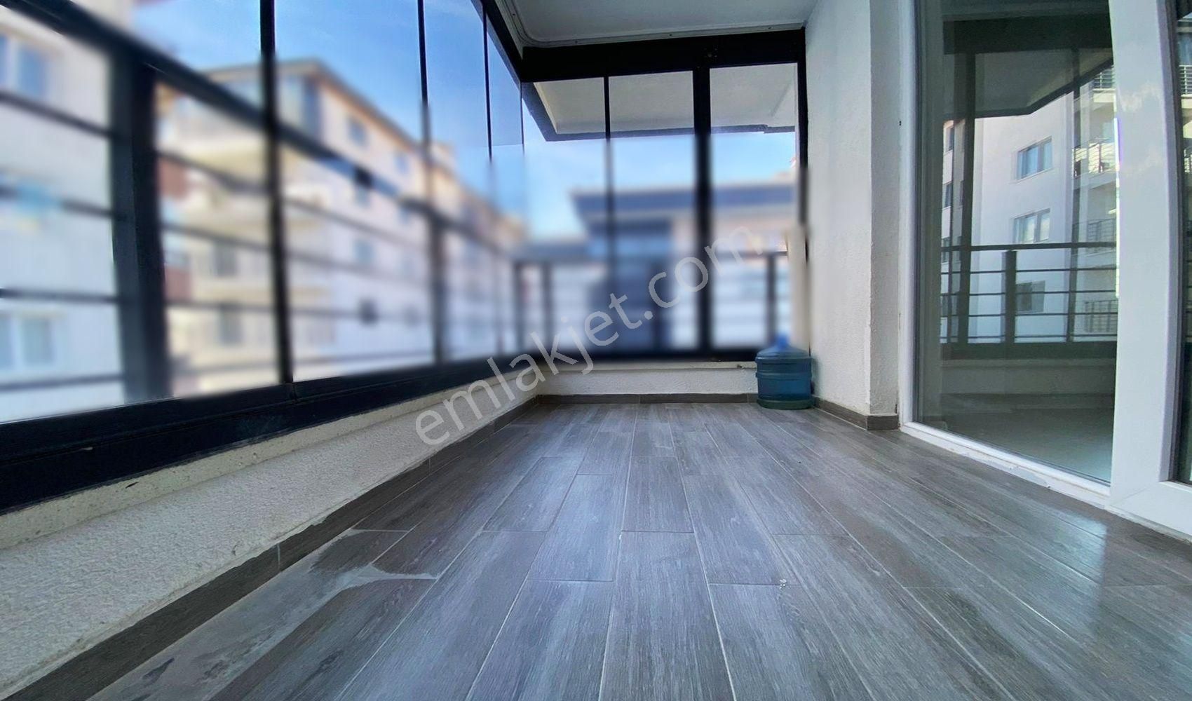 Vadi'den Bağlum Bulvar'da Geniş-full Lüks Yapılı-e.banyolu-4+1!! - Görsel 7