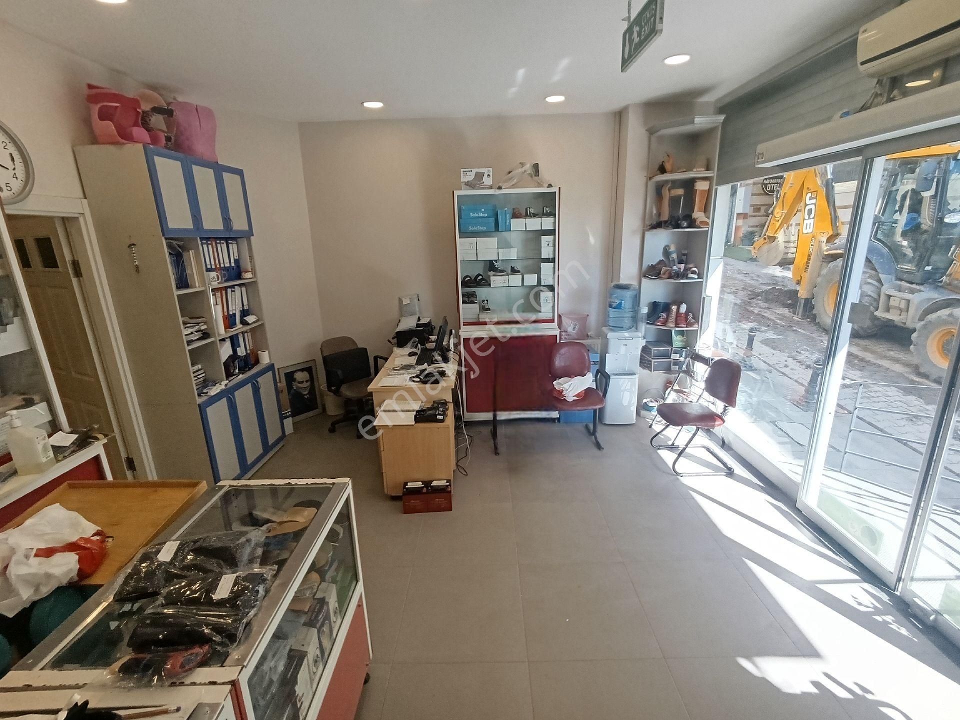 Kadıköy Merkezde Rıhtıma - Görsel 4