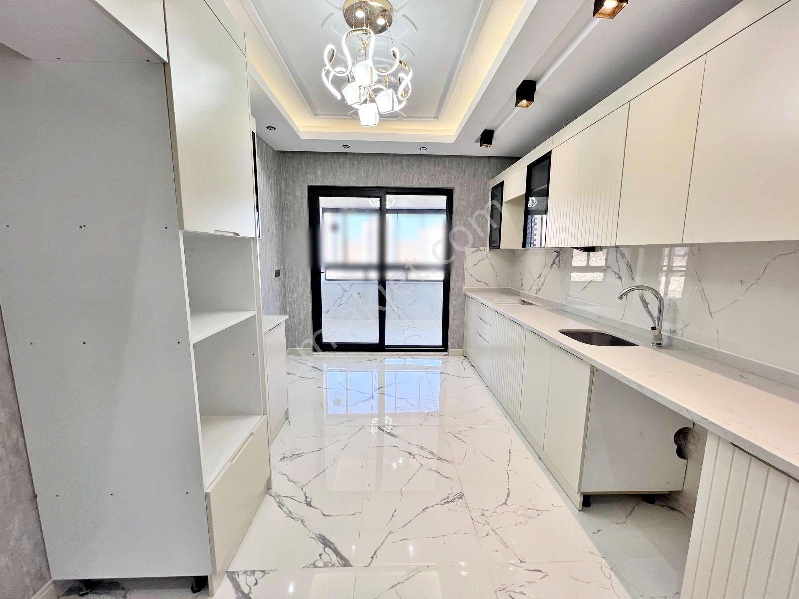 Göktürk'te Giyinme Odalı Ara Kat Sıfır! Ultra Lüx 2.5+1 Daire - Görsel 2