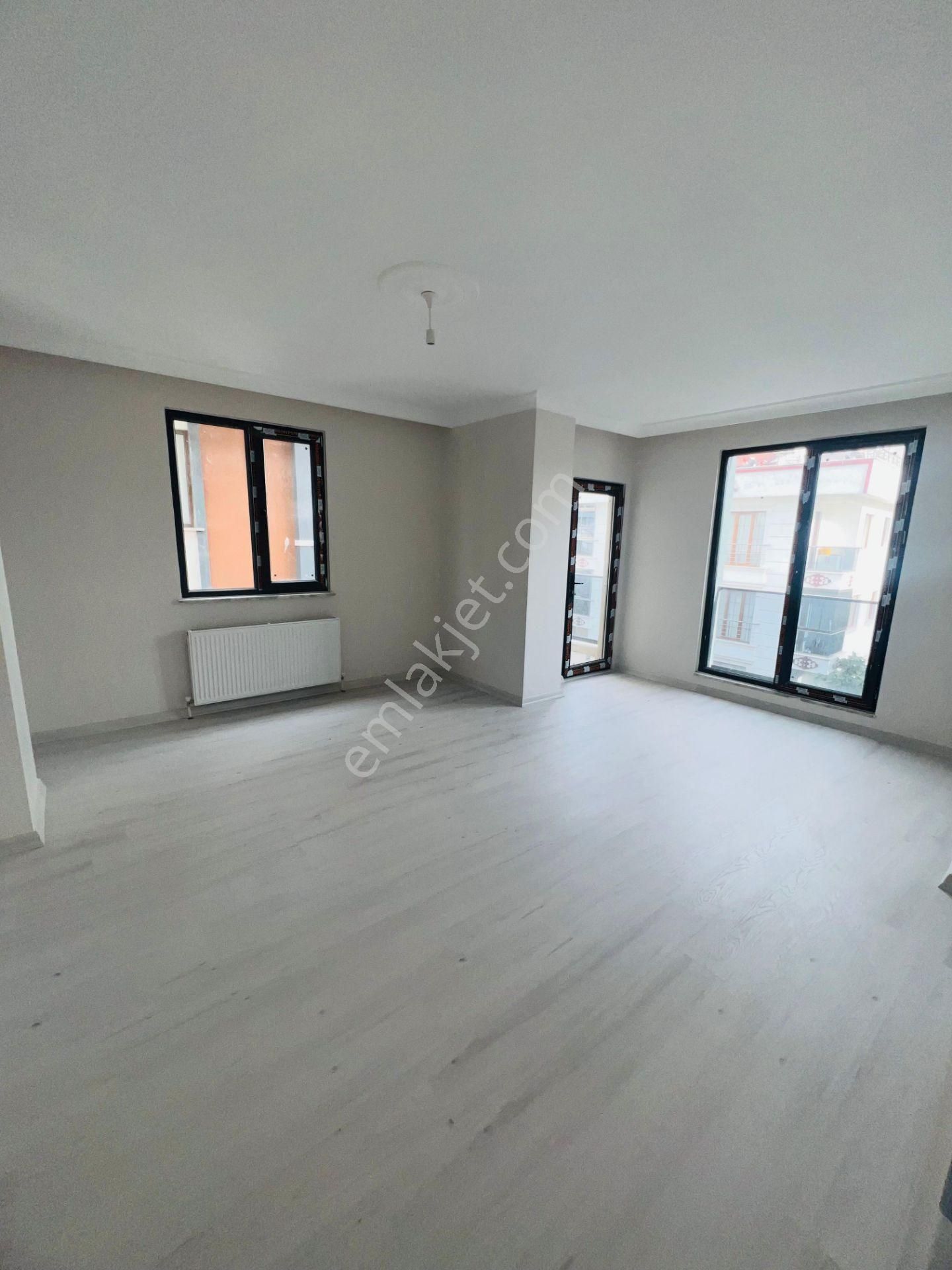 İstanbul Sancaktepe Yunusemre Mah Satılık 3+1 Ara Kat Daire 130 M2 - Görsel 27