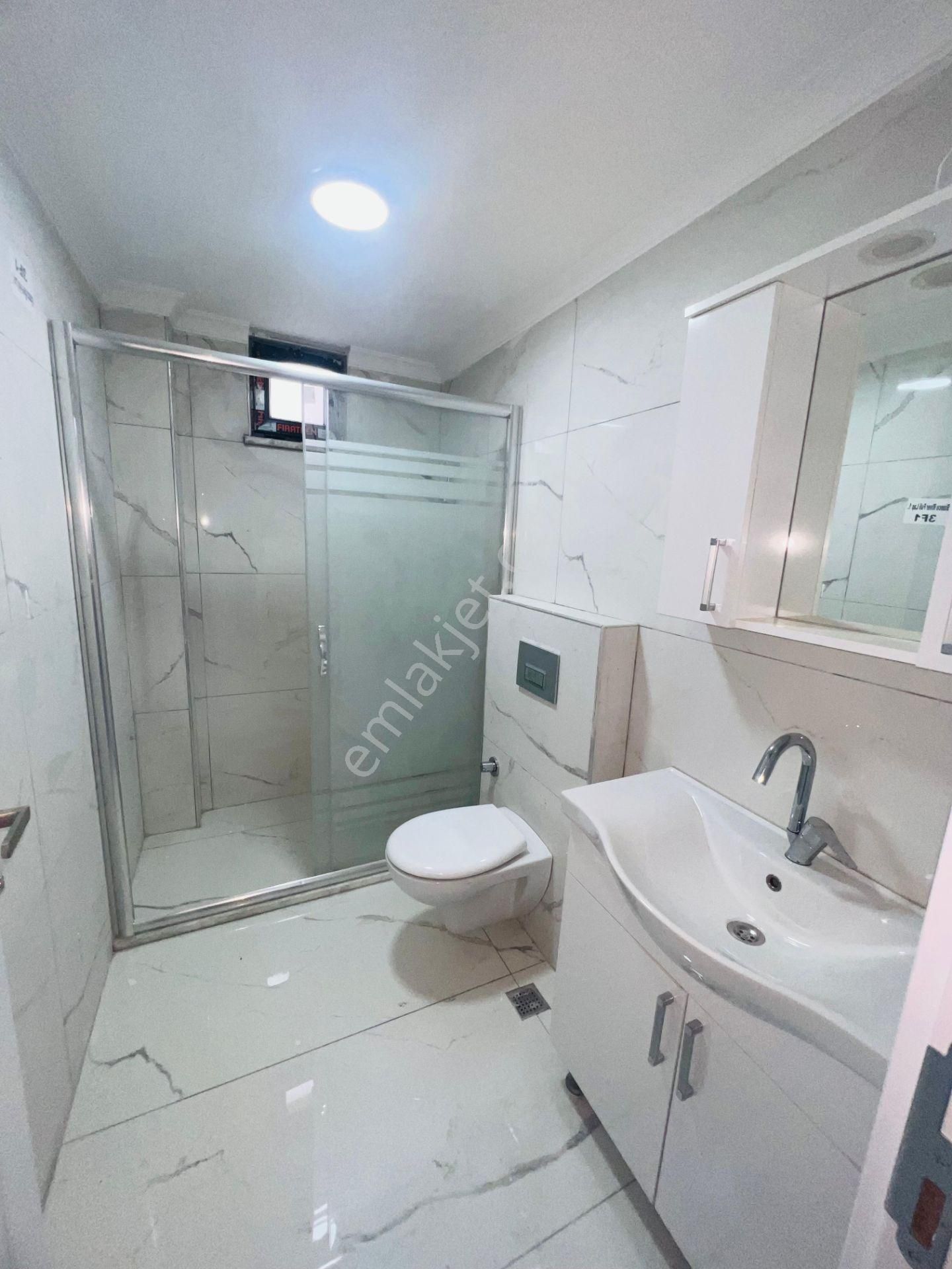 İstanbul Sancaktepe Yunusemre Mah Satılık 3+1 Ara Kat Daire 130 M2 - Görsel 24