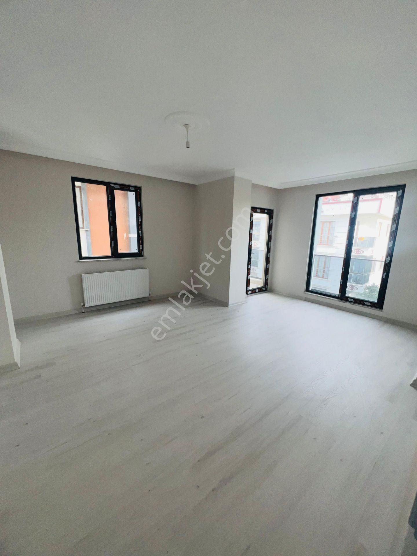 İstanbul Sancaktepe Yunusemre Mah Satılık 3+1 Ara Kat Daire 130 M2 - Görsel 10