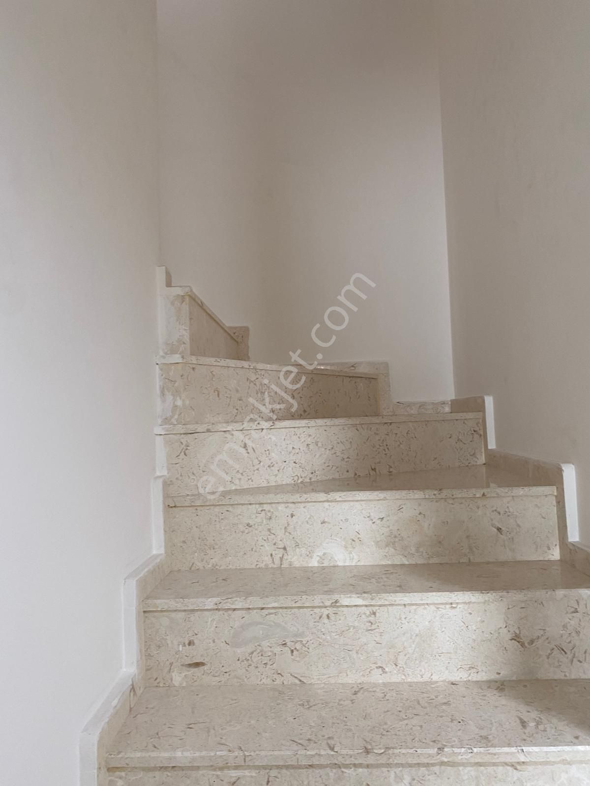 Muhteşem Konumda 3+1 Çatı Dublex - Görsel 22