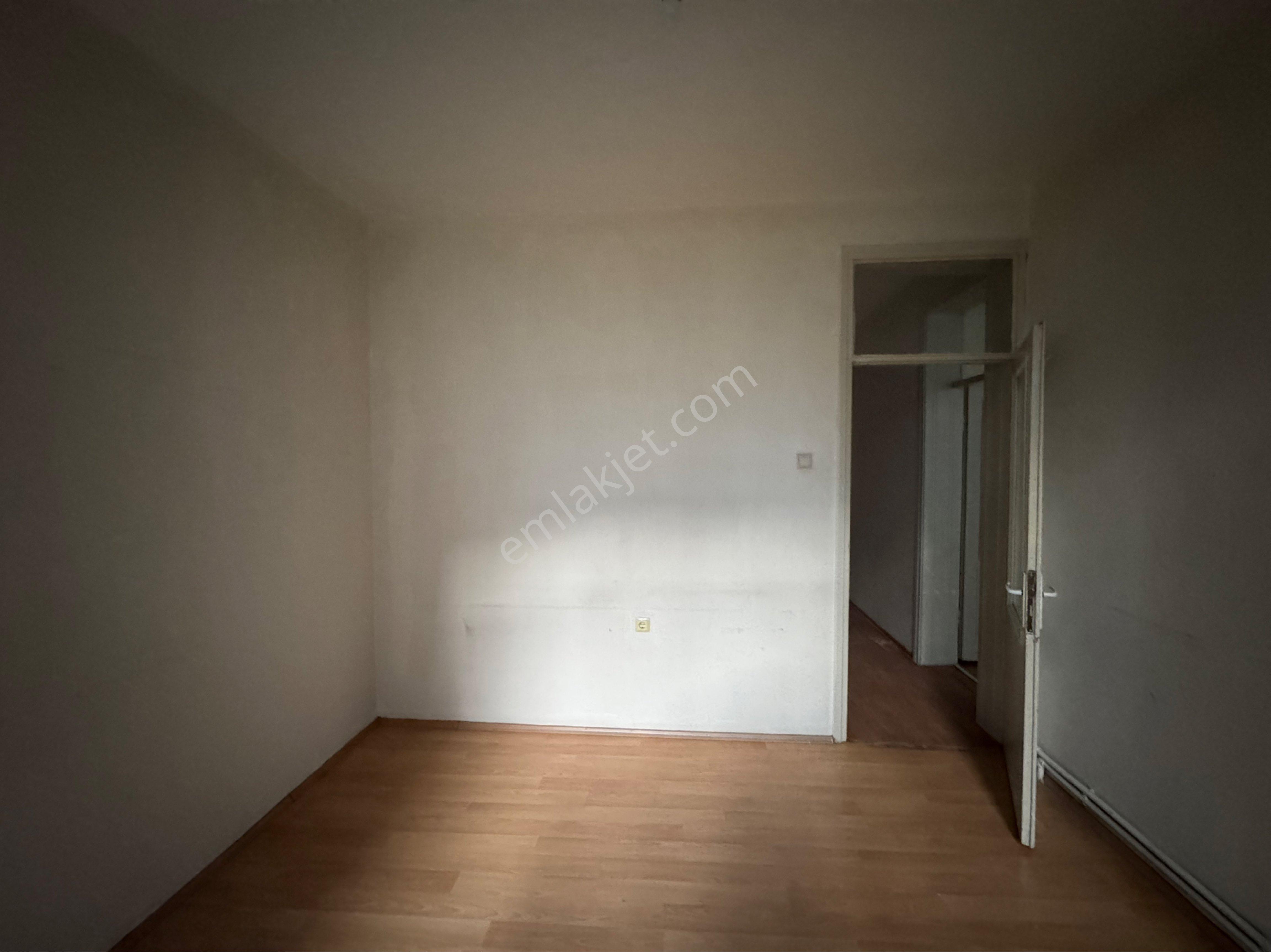 İlkadım Merkezi Konumda Satılık 2+1 Daire - Görsel 28