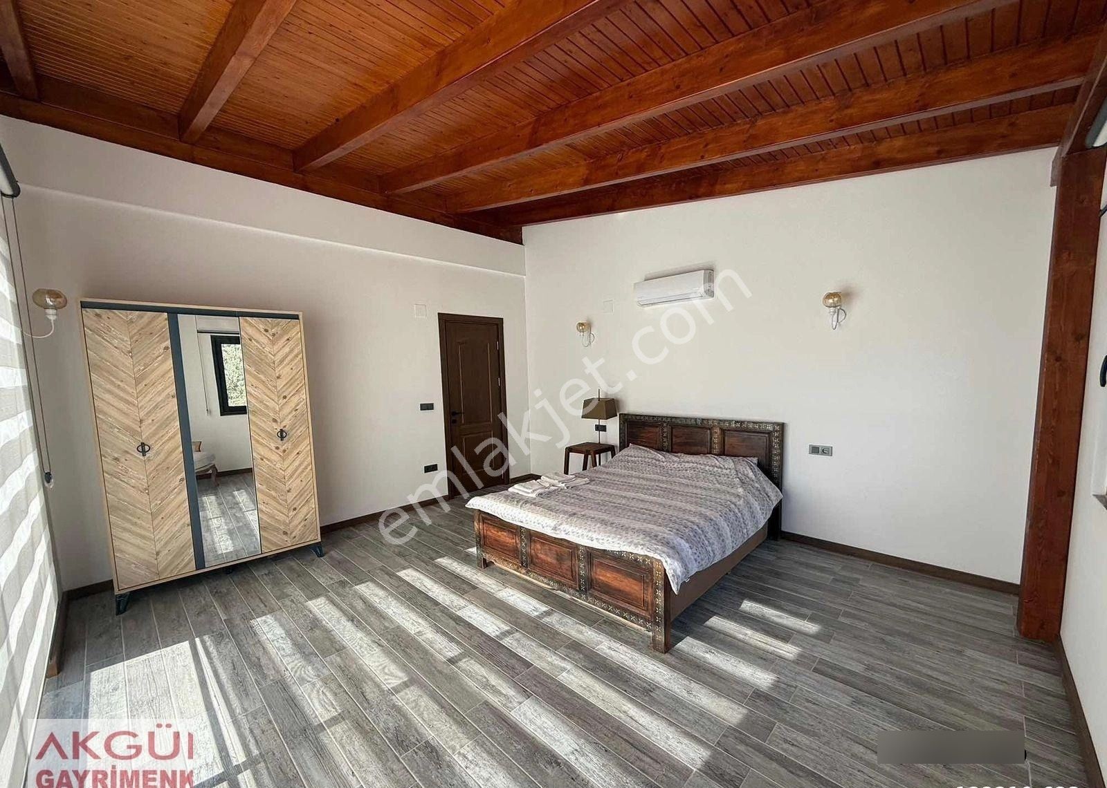 Çizim Gayrimenkulden Deniz Manzaralı Özel Mimari Satılık Villa - Görsel 10