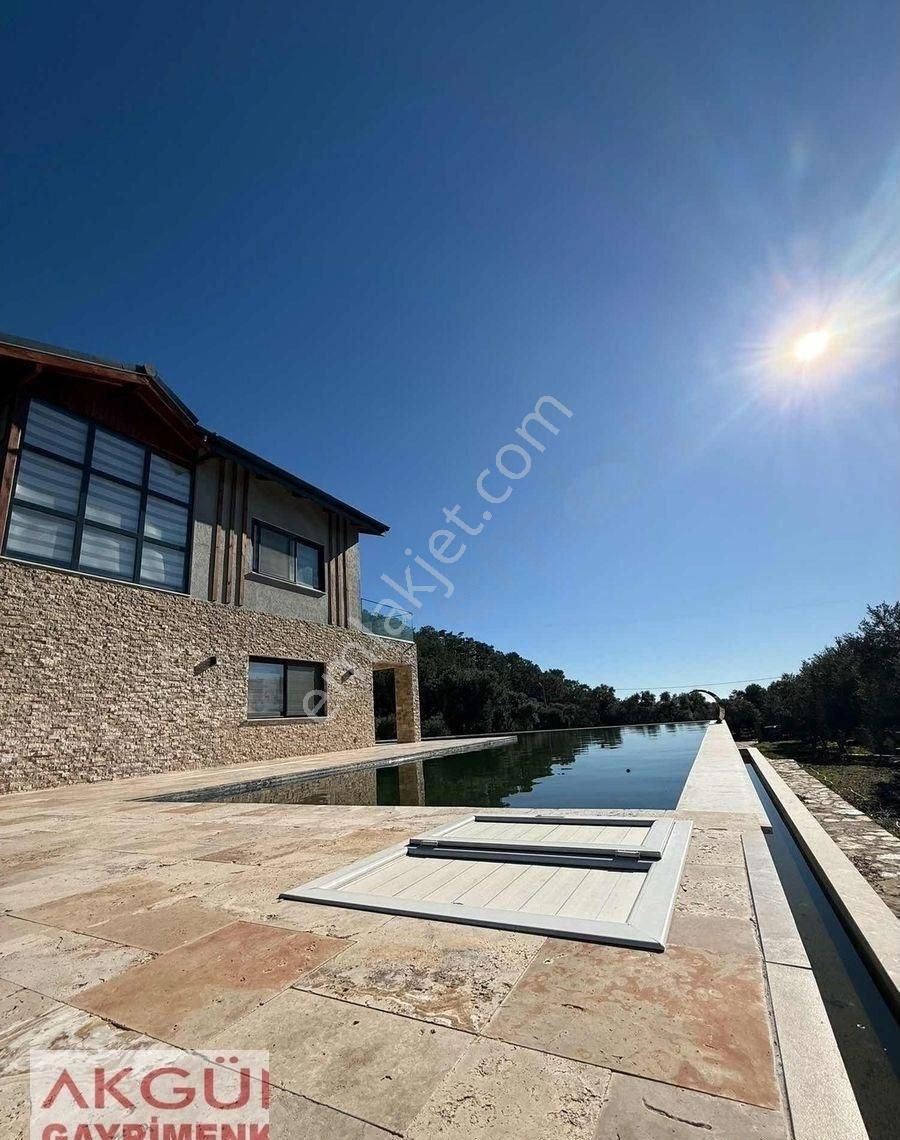 Çizim Gayrimenkulden Deniz Manzaralı Özel Mimari Satılık Villa - Görsel 14