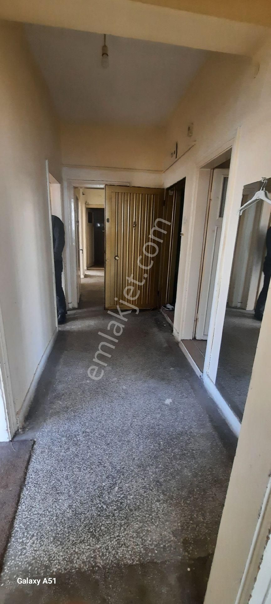 Fevzi Çakmak Mh 1 Kt 4 Oda Yatirimlik Daire