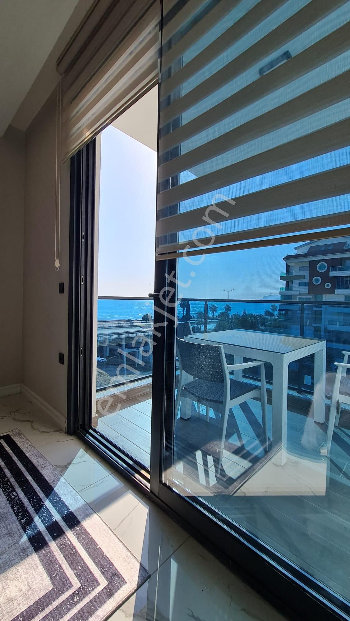 Kestelde Denize Sıfır Full Aktiviteli Sitede 2+1 Daire - Görsel 25