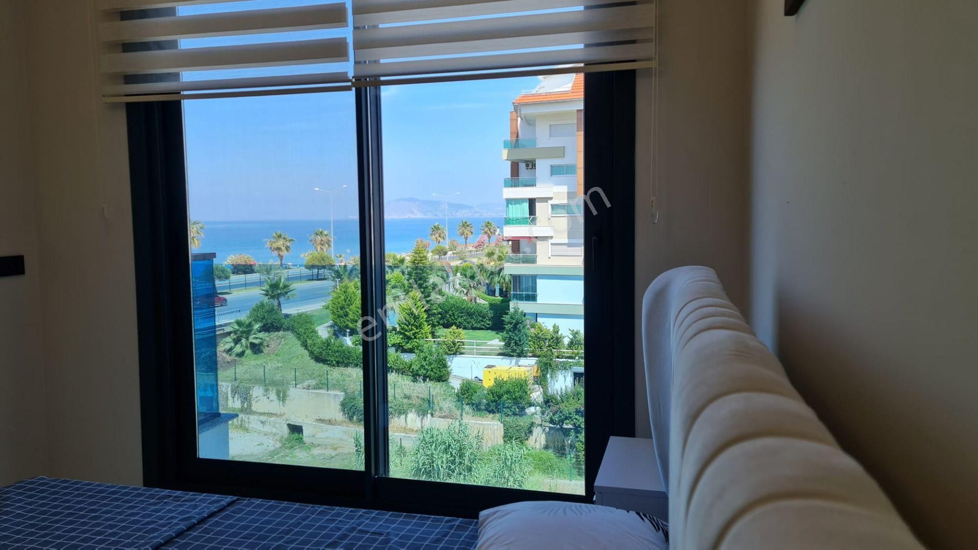 Kestelde Denize Sıfır Full Aktiviteli Sitede 2+1 Daire - Görsel 23