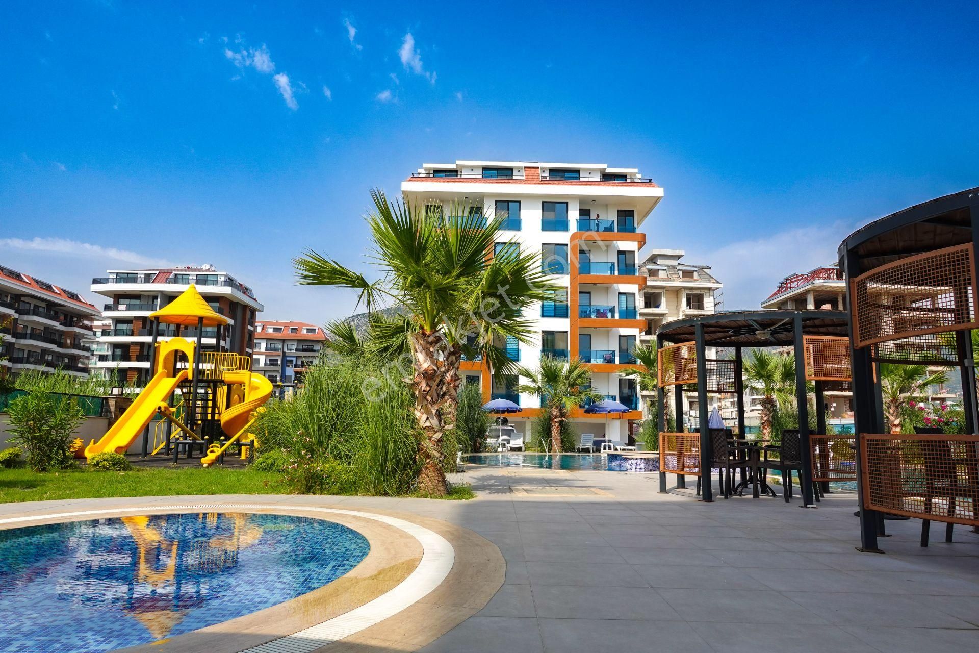 Kestelde Denize Sıfır Full Aktiviteli Sitede 2+1 Daire