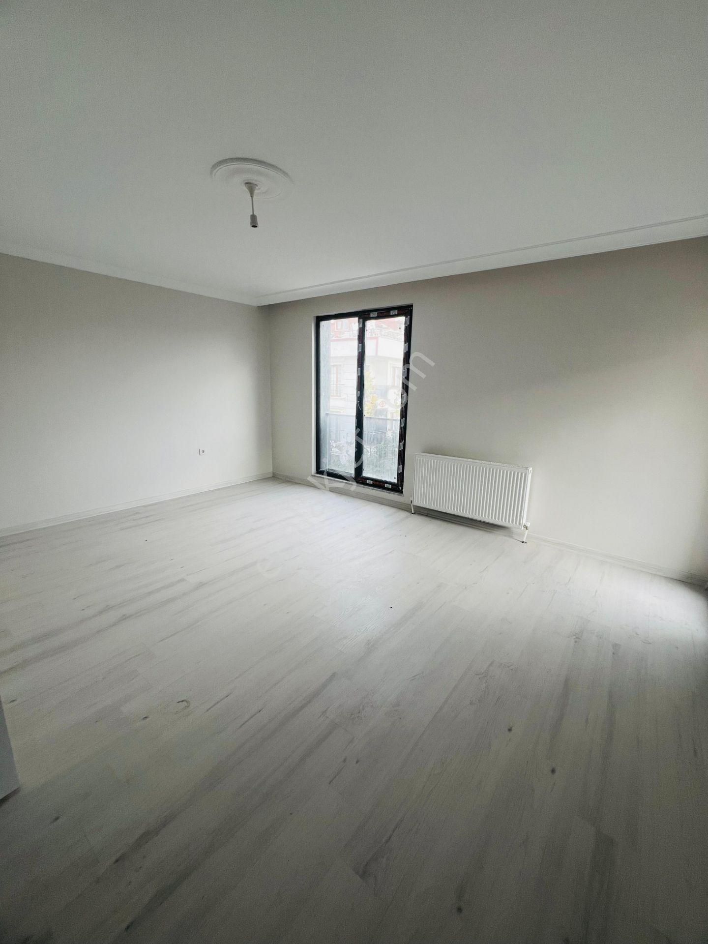 İstanbul Sancaktepe Yunusemre Mah Satılık 2+1 Ara Kat Daire 95 M2 - Görsel 3