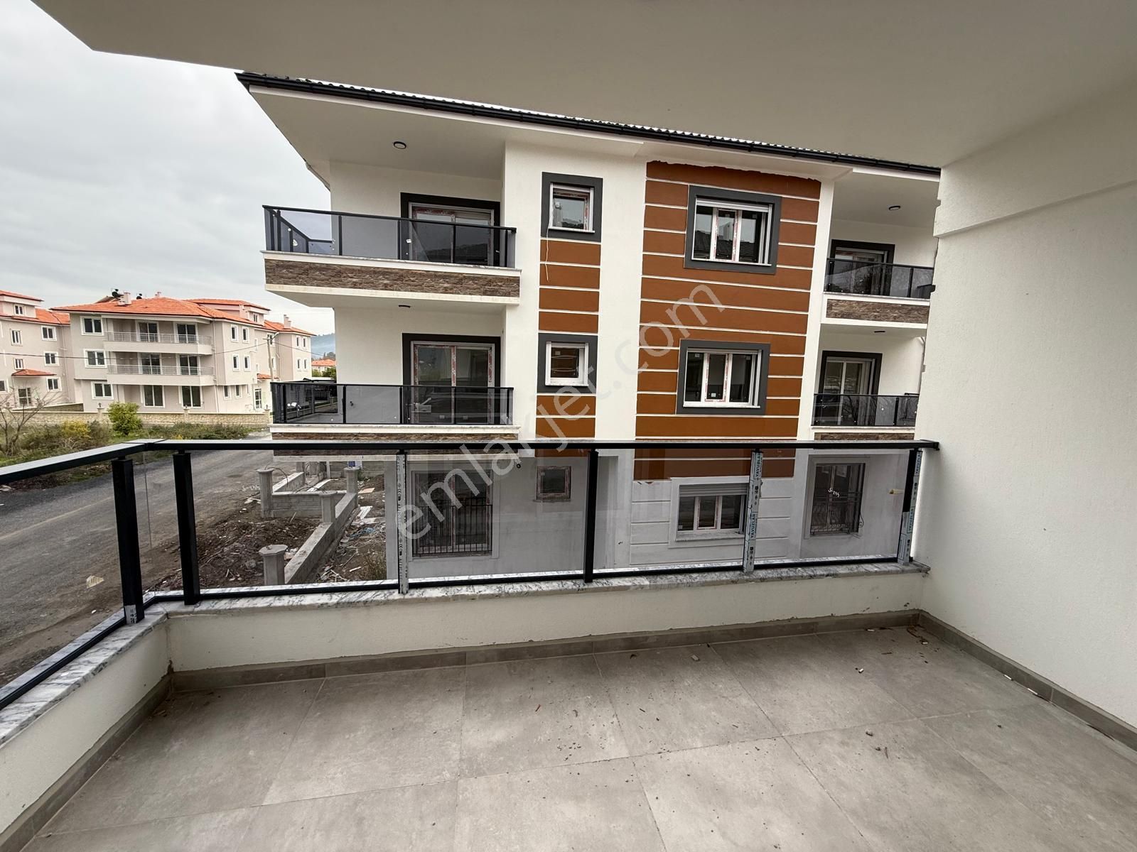 Stop’tan Ortaca Çaylı *havuzlu Sitede Kaliteli Yapı* 1+1 Satılık Daire - Görsel 28