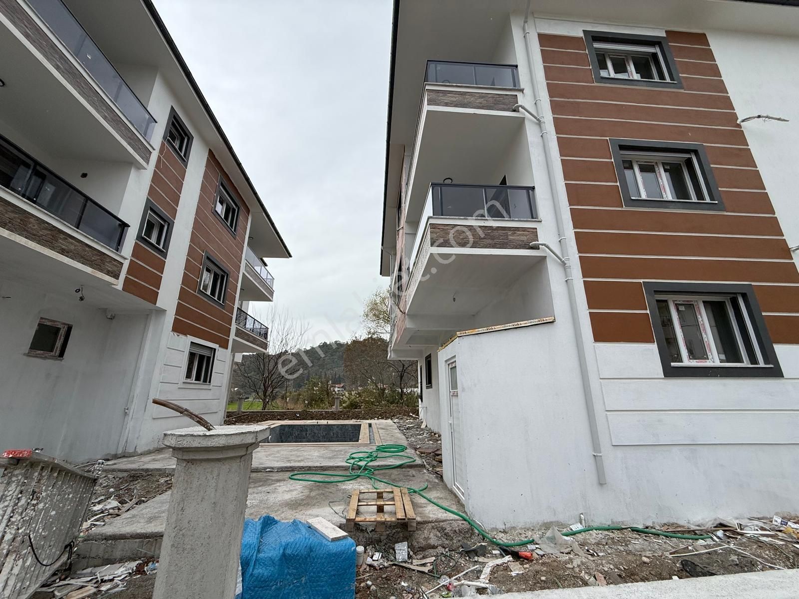 Stop’tan Ortaca Çaylı *havuzlu Sitede Kaliteli Yapı* 1+1 Satılık Daire - Görsel 35