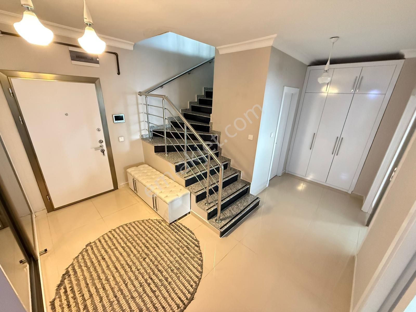 Kariyerden Ankara Manzaralı Site İçerisinde B Blok Lüks Yapılı 6+2 Dublex Daire - Görsel 24