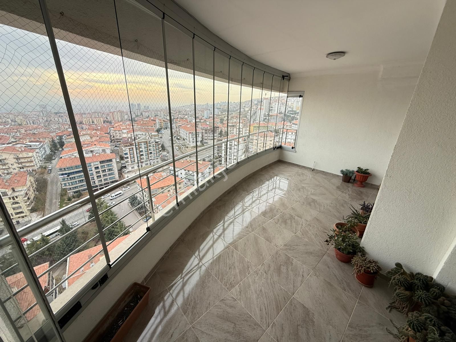 Kariyerden Ankara Manzaralı Site İçerisinde B Blok Lüks Yapılı 6+2 Dublex Daire - Görsel 30