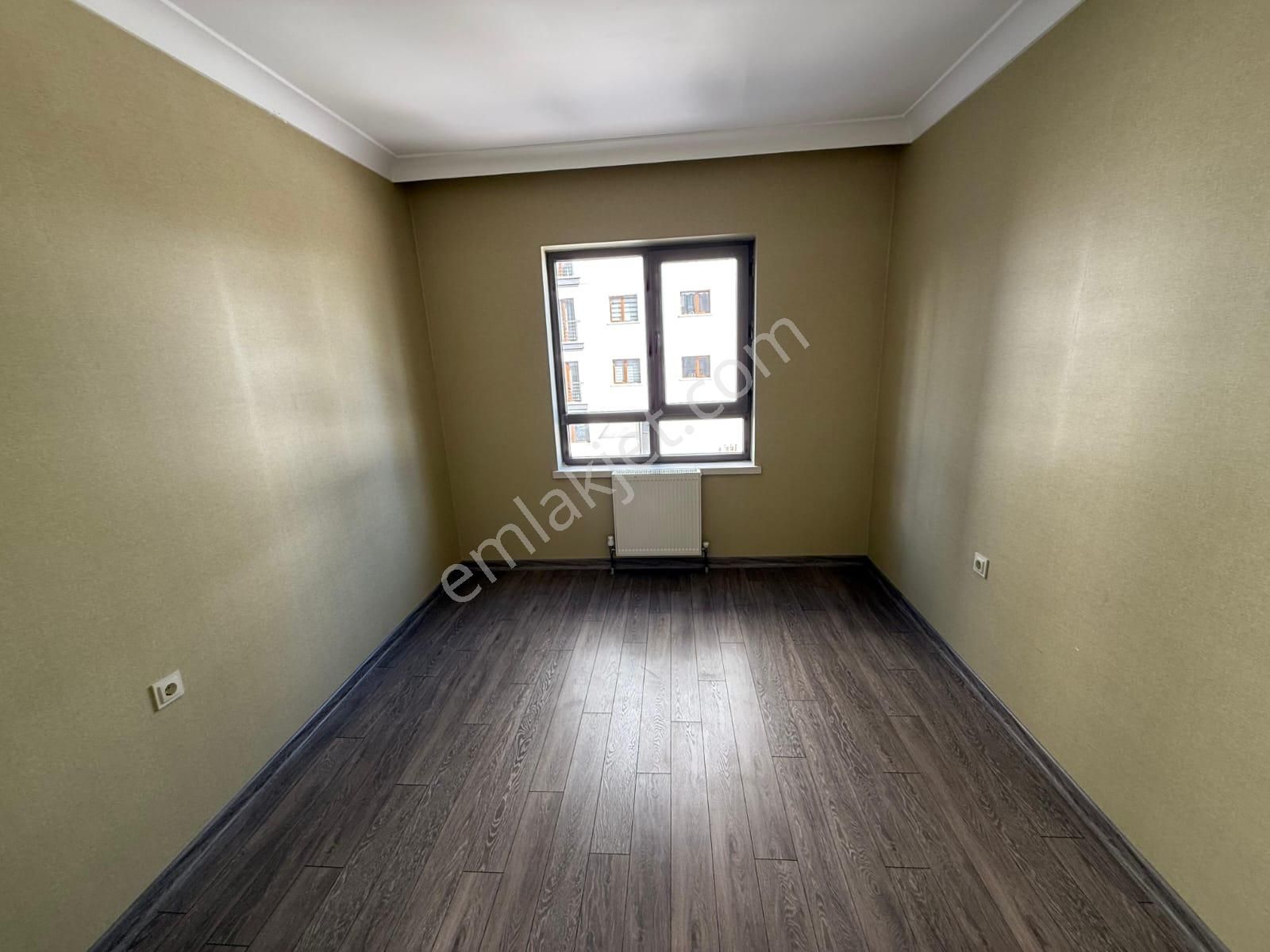 Kalecik Emlak'tan Teras Balkon E.banyolu Asansörlü 4+1 8.kat 150m² - Görsel 11