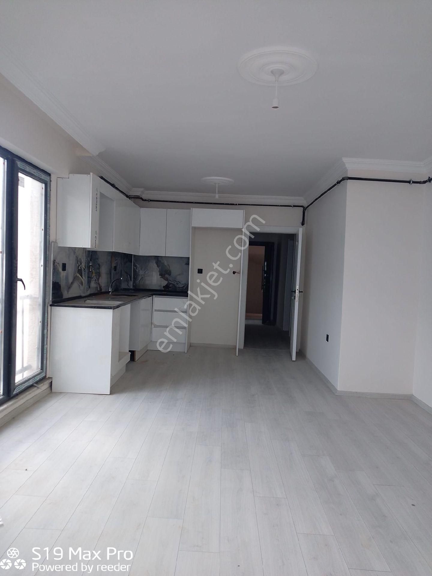 Yalova Çınarcık Teşvikiye Plajlar Mevkiinde Dubleks 2+1 Kapalı Teraslı Ve Balkonlu Yeni B - Görsel 7