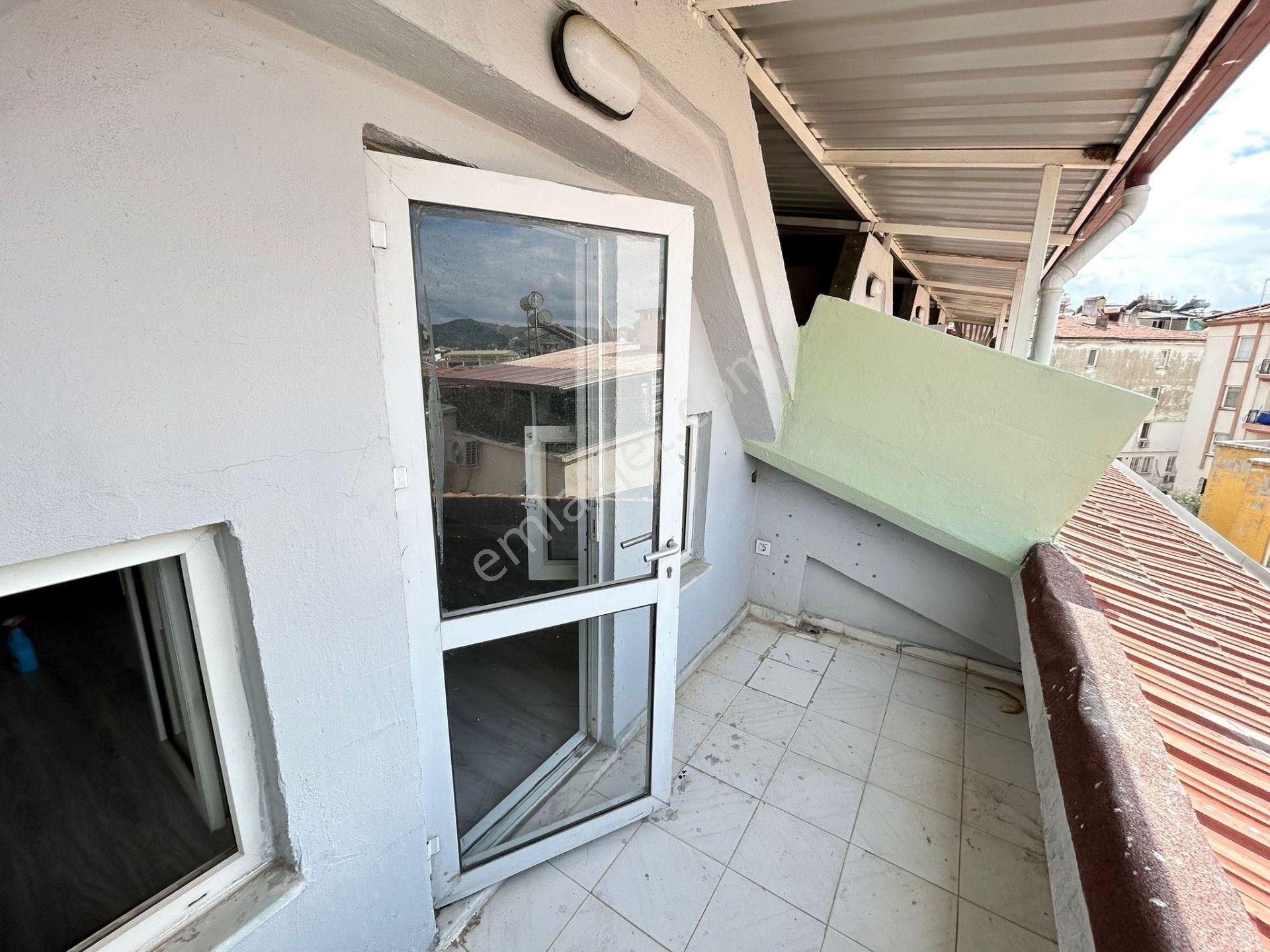 Marmaris Sevgi Yolunda 2+1 Tadilatlı Kiralık Daire - Görsel 22