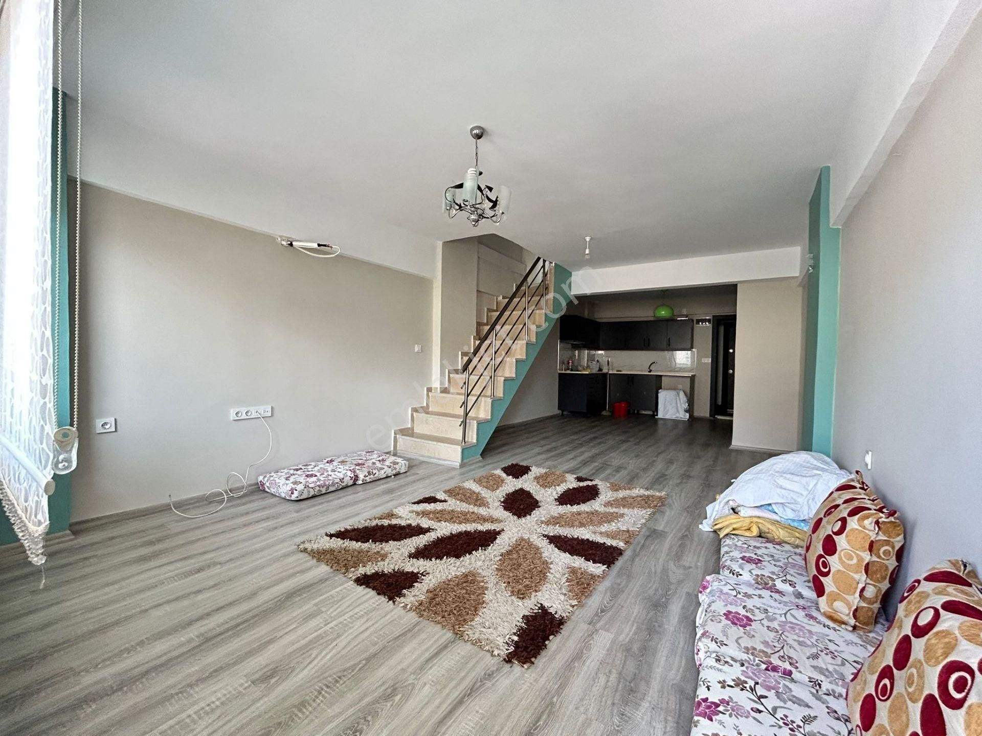 Marmaris Sevgi Yolunda 2+1 Tadilatlı Kiralık Daire - Görsel 3