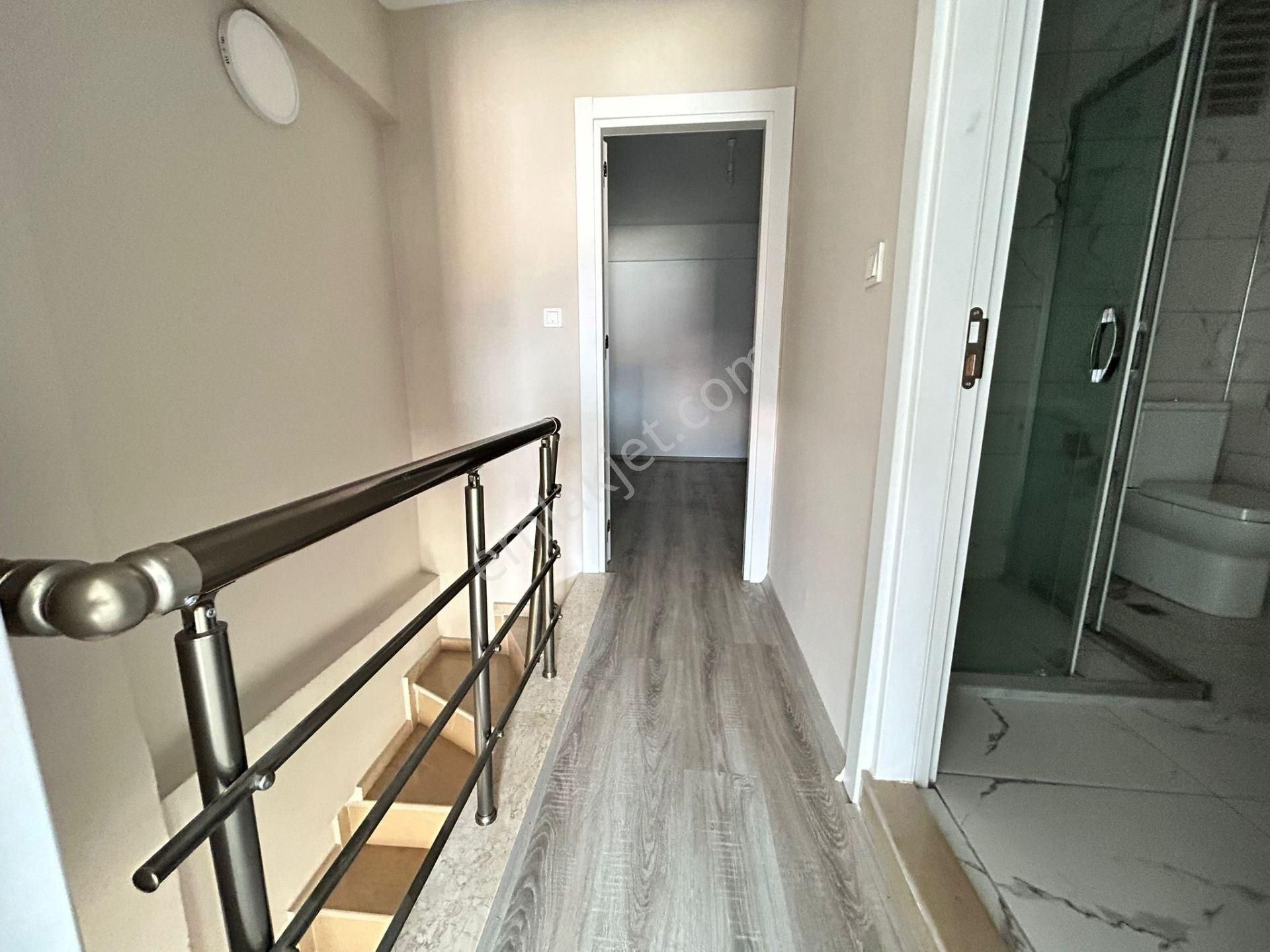 Marmaris Sevgi Yolunda 2+1 Tadilatlı Kiralık Daire - Görsel 12