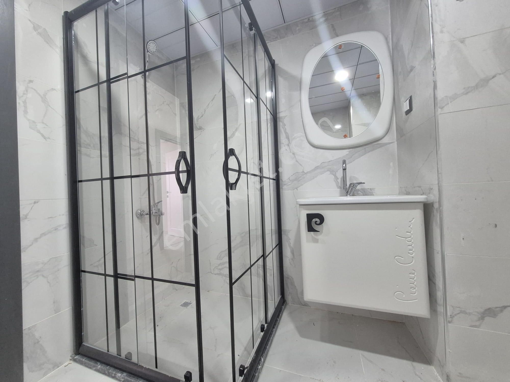 Recep Ümit'ten Esentepe Mahallesi Cadde Üstü Eğitimciler Caddsi Daire Nü2 - Görsel 13