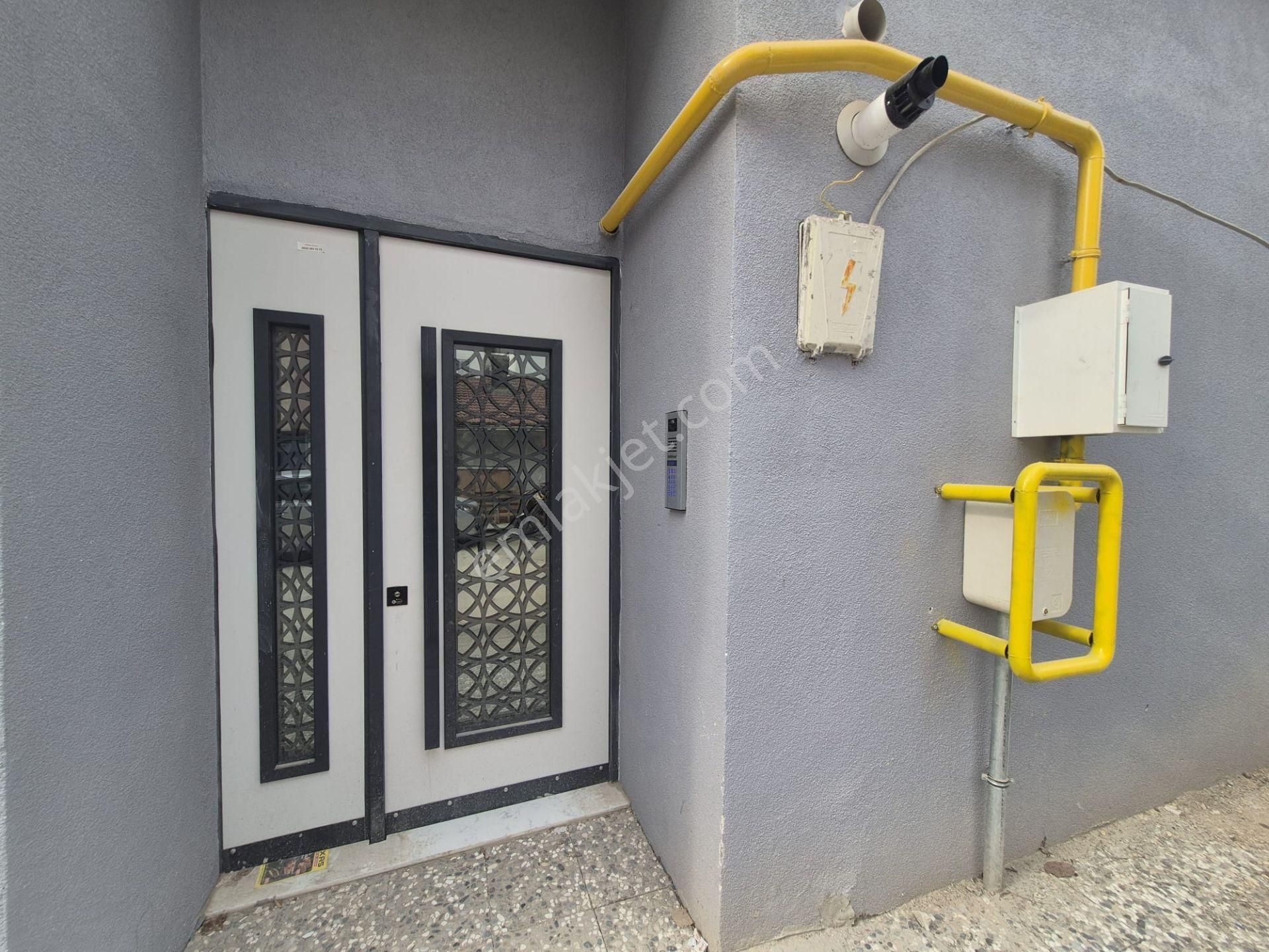 Recep Ümit'ten Esentepe Mahallesi Cadde Üstü Eğitimciler Caddsi Daire Nü2 - Görsel 25