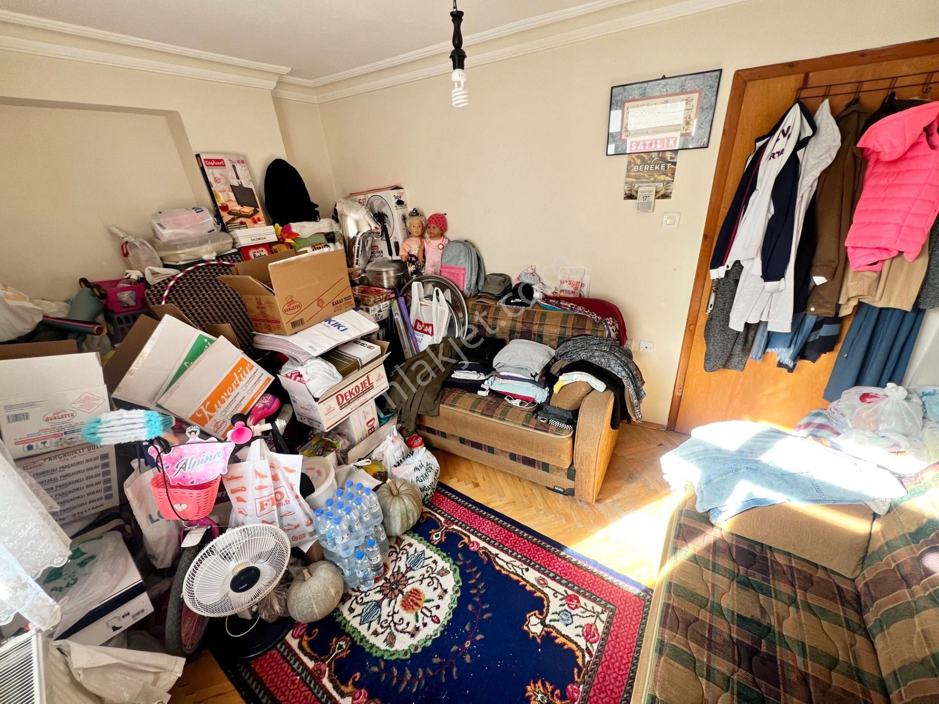 Cihandan Güventepe'de Kıvanç Cadde Üzerinde Katta 2+1 Daire - Görsel 8