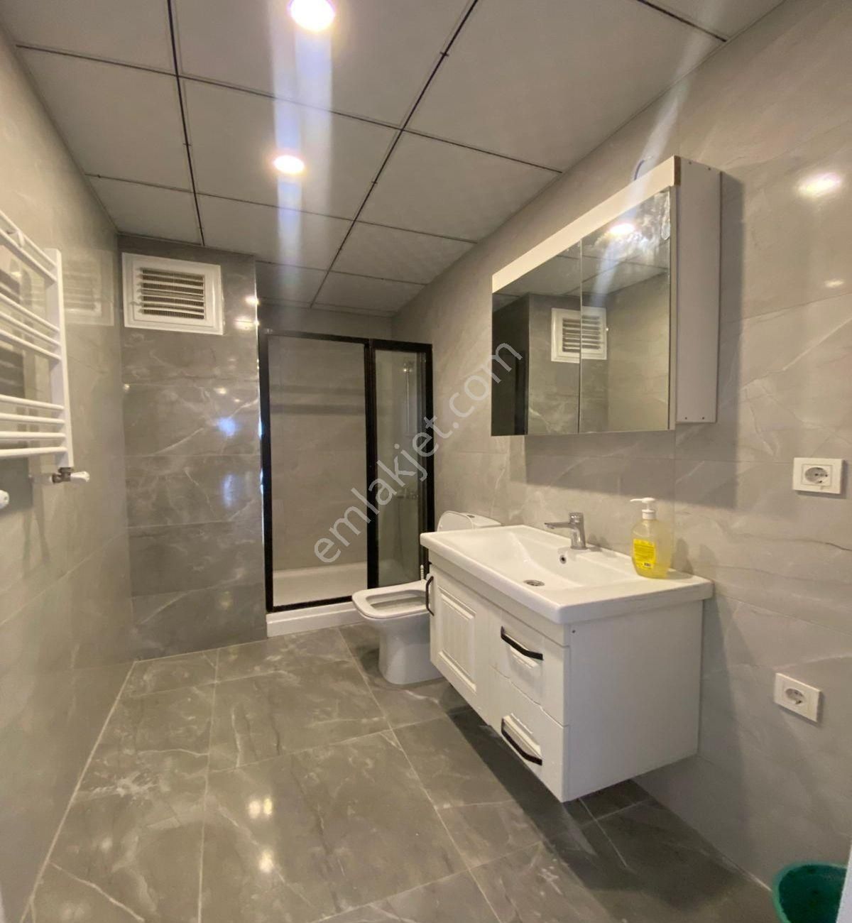 Avcılar Merkezin Göbeğinde 3+1 Kapalı Otoparklı Ara Kat Daire - Görsel 9