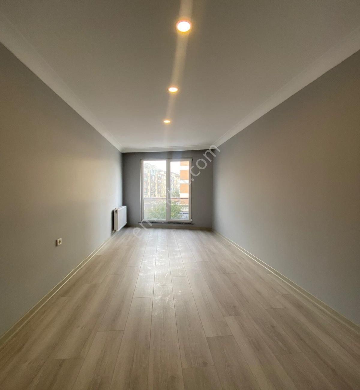 Avcılar Merkezin Göbeğinde 3+1 Kapalı Otoparklı Ara Kat Daire - Görsel 19