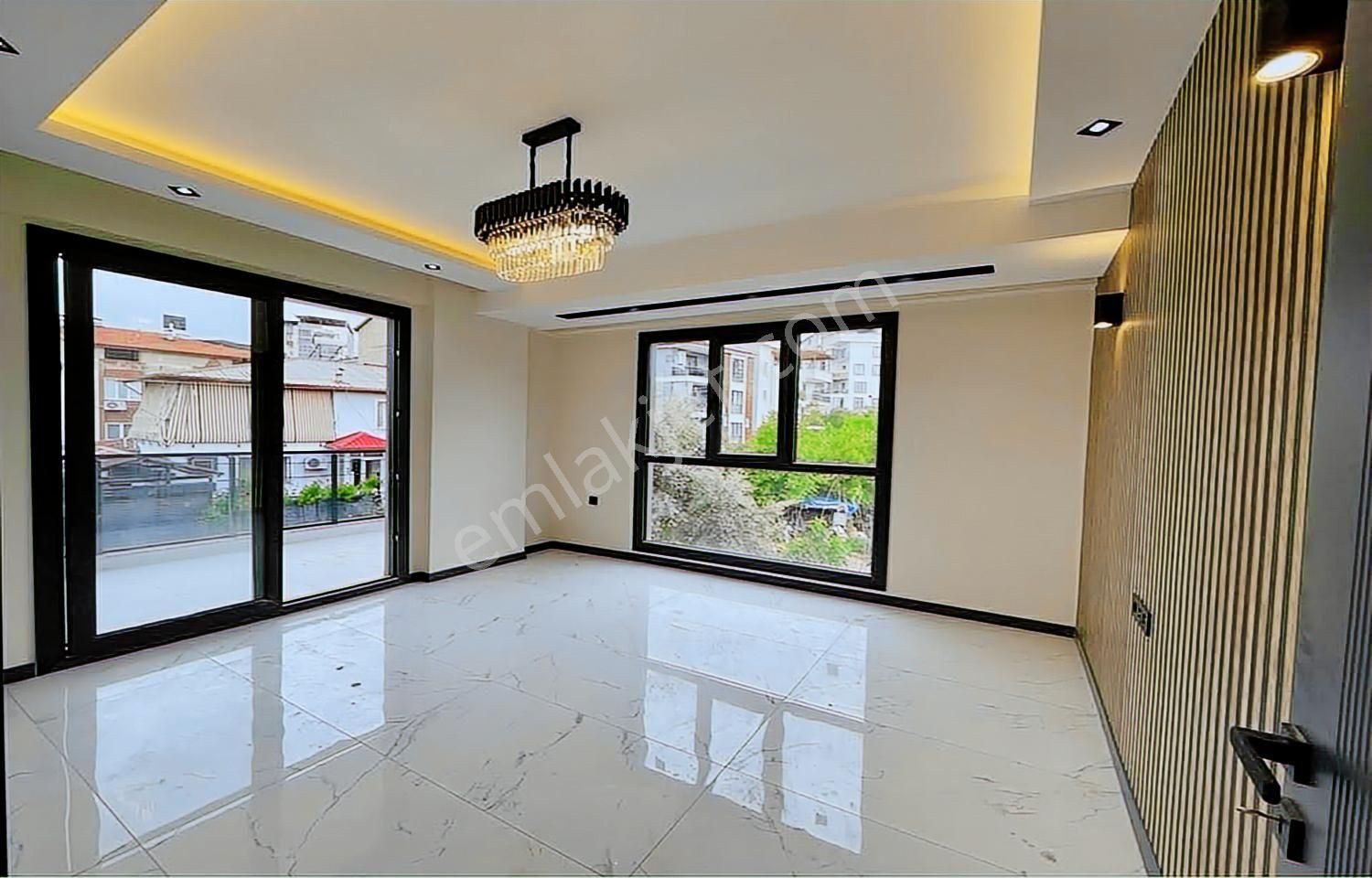 Batı Gayrimenkulden %25 Peşinatla Full Dekorlu Acil Satılık 2+1 - Görsel 4