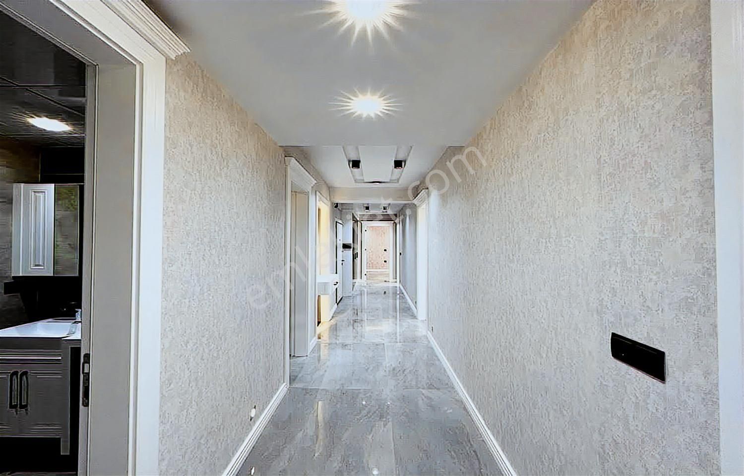Batı Gayrimenkulden %25 Peşinatla Full Dekorlu Acil Satılık 2+1 - Görsel 2