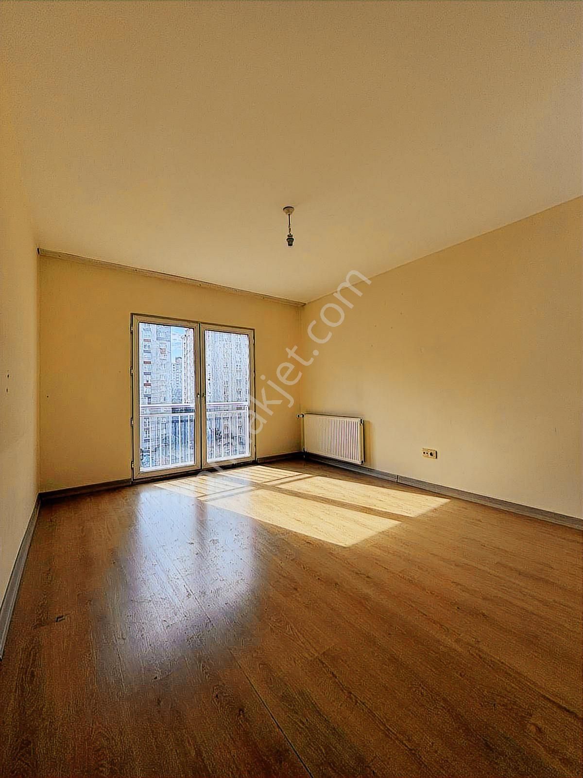 Sağlıkkent Sitesinde Metrobüse Yakın Peyzaj Cephe 2+1 Daire - Görsel 7