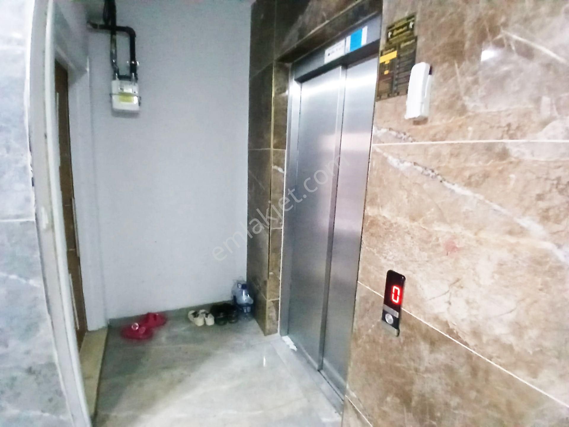 Güven Emlak Tan 3+1asansörlü Ara Kat Aileye Uygun Kiralık Daire - Görsel 16