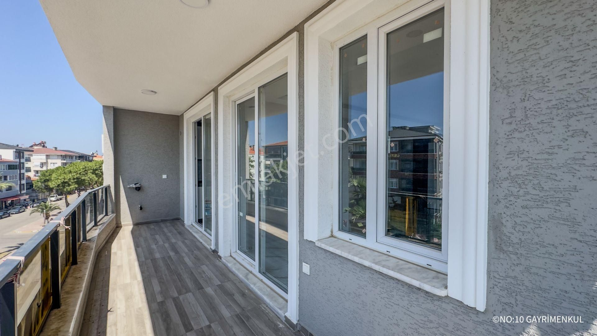 No:10 Gayrimenkul’den – Merkezi Konumda Cadde Üstü 3+1 Kiralık Daire - Görsel 11