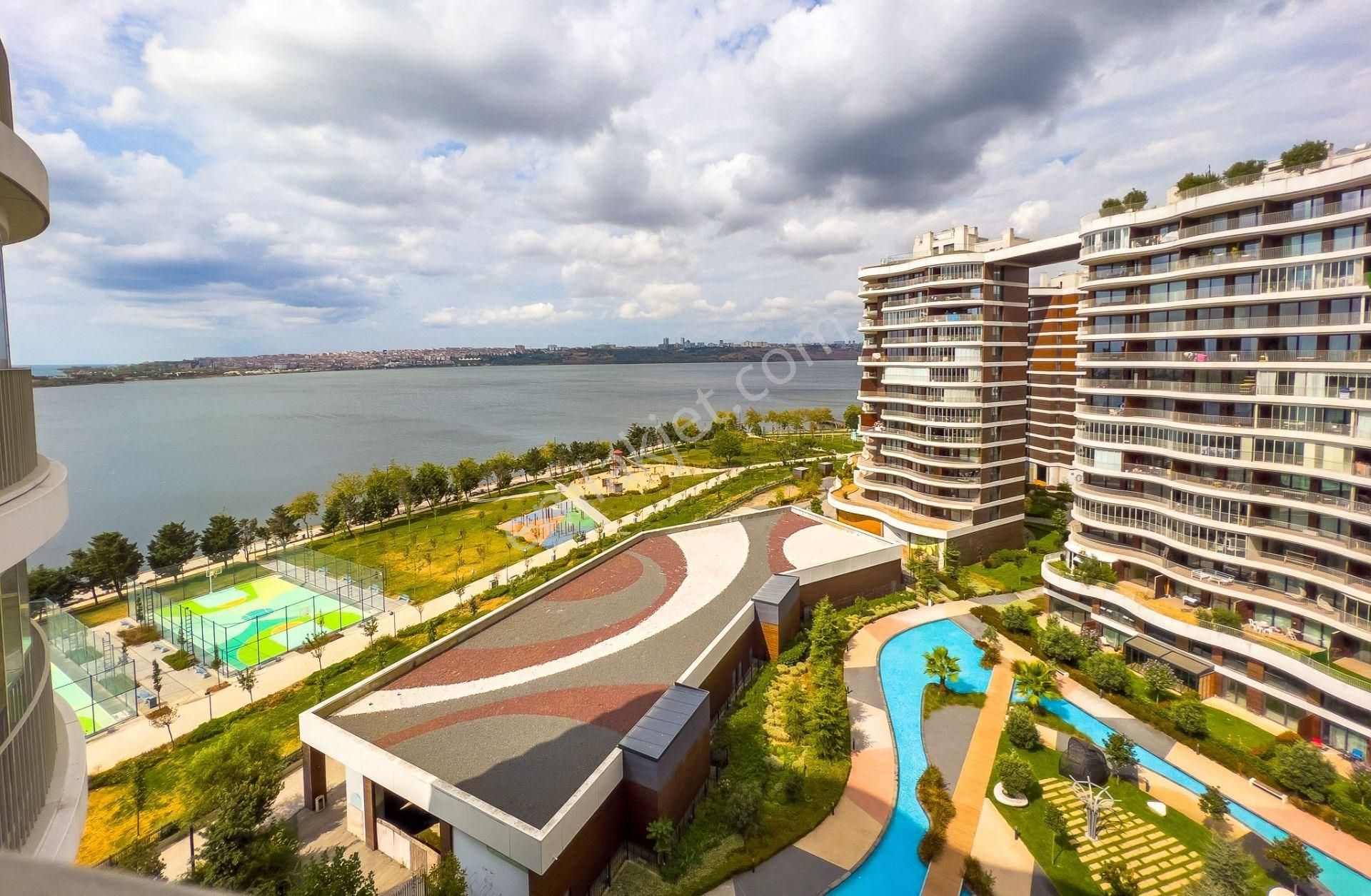 Blue Lake Sitesinde Deniz Manzaralı Full Eşyalı 1+1 87 M2 - Görsel 10