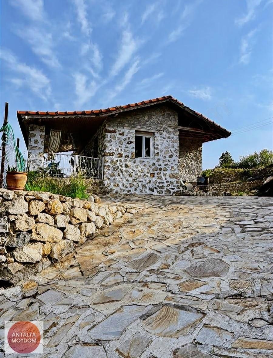 Konyaaltında Denize 25 Dakika Mesafede Muhteşem Yazlık - Görsel 4