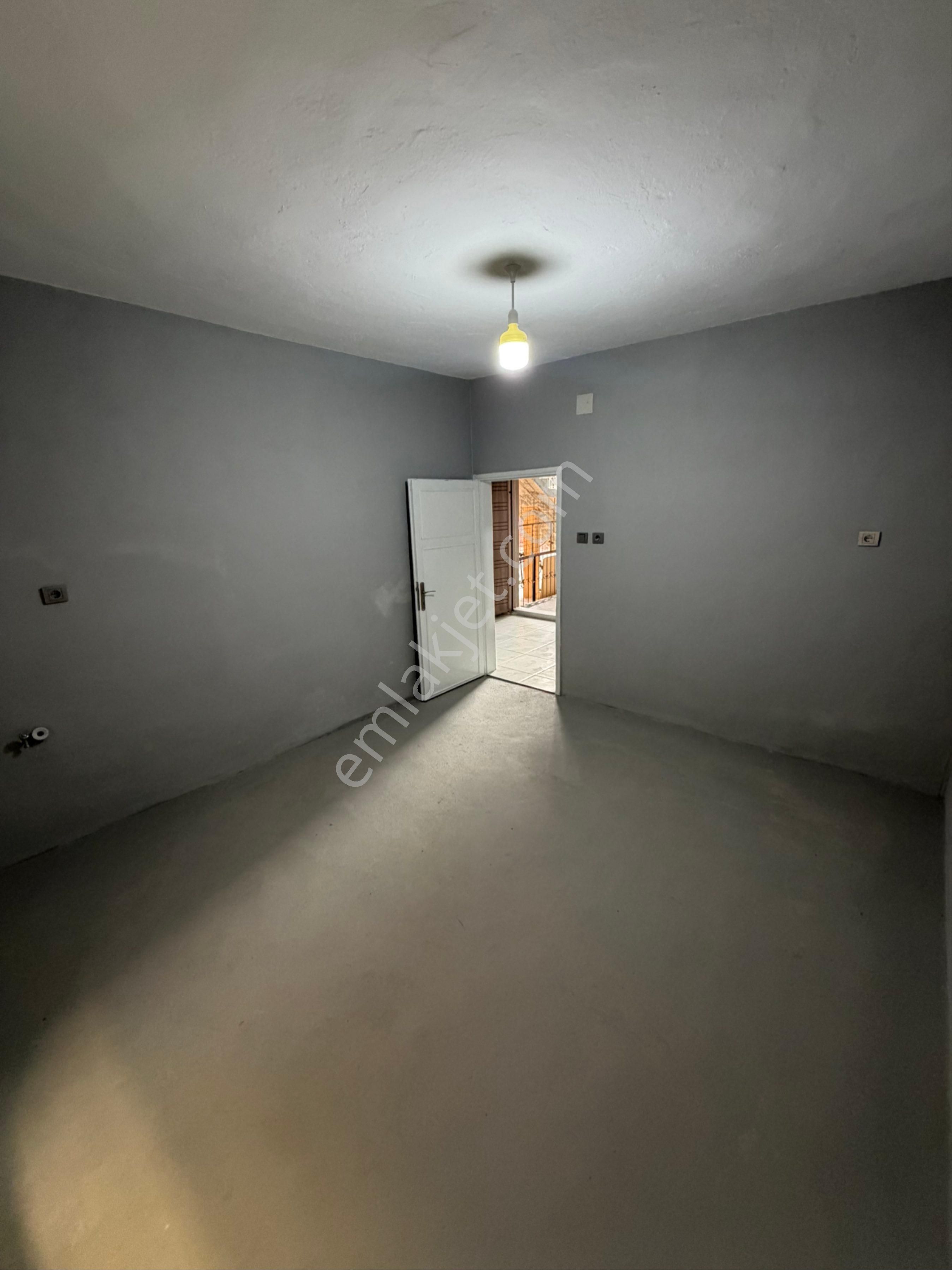 Barış Mahallesi 2.5 Katlı Satılık Daire - Görsel 5