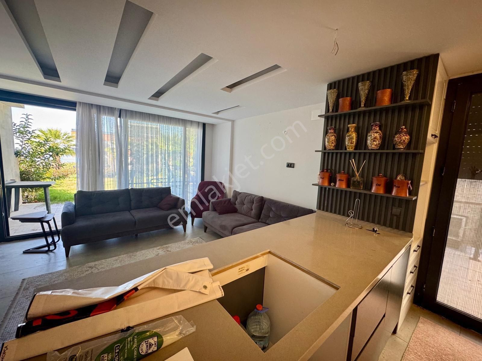 Soğucak Mah Satılık Özel Havuzlu Deniz Manzaralı 4+1 Villa - Görsel 13