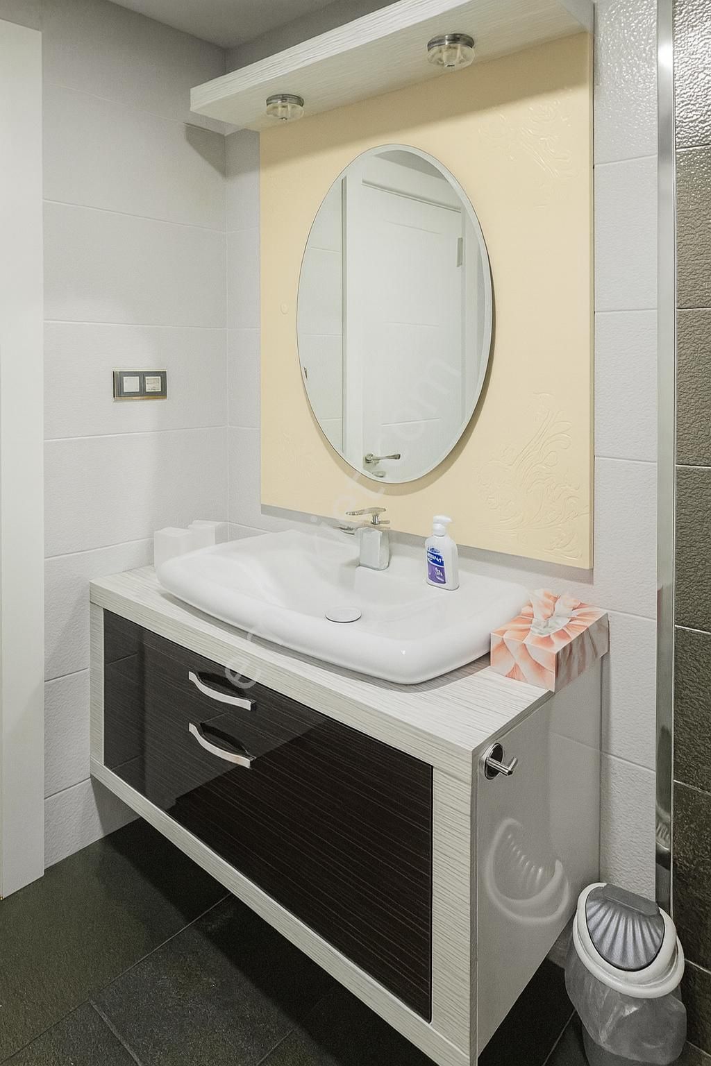 Azura Park 1+1 Eşyalı Daire - Geniş Sosyal Olanaklı Site - Görsel 12