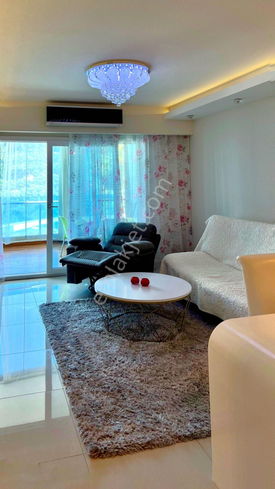Azura Park 1+1 Eşyalı Daire - Geniş Sosyal Olanaklı Site - Görsel 5