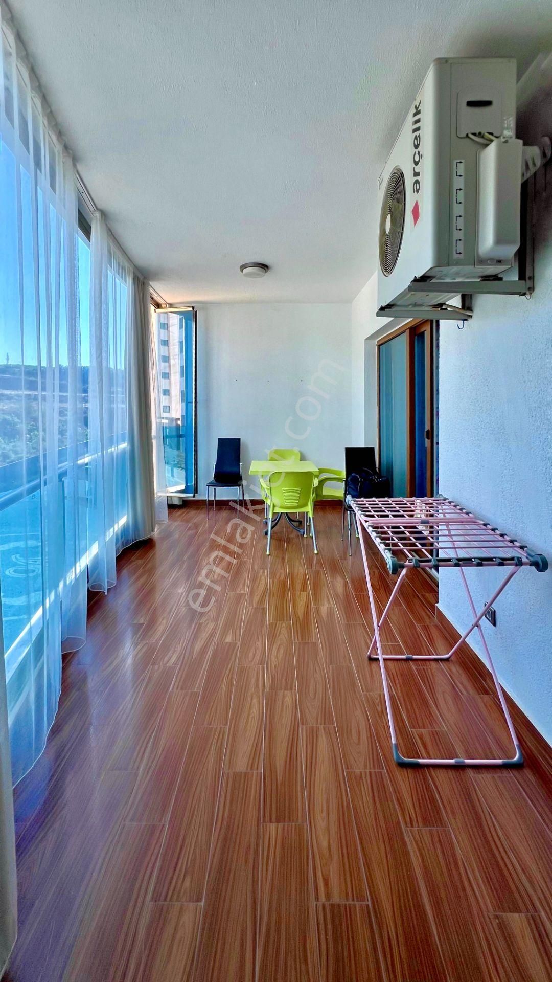 Azura Park 1+1 Eşyalı Daire - Geniş Sosyal Olanaklı Site - Görsel 15